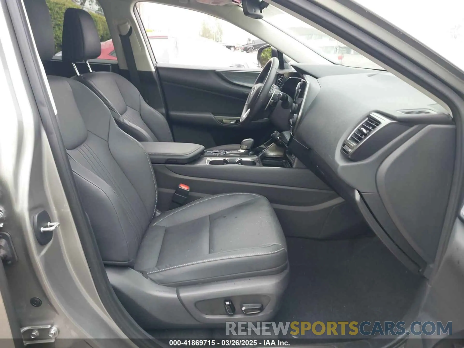 5 fotografías del automóvil dañado 2T2GGCEZ8SC060289 LEXUS NX 350 2025