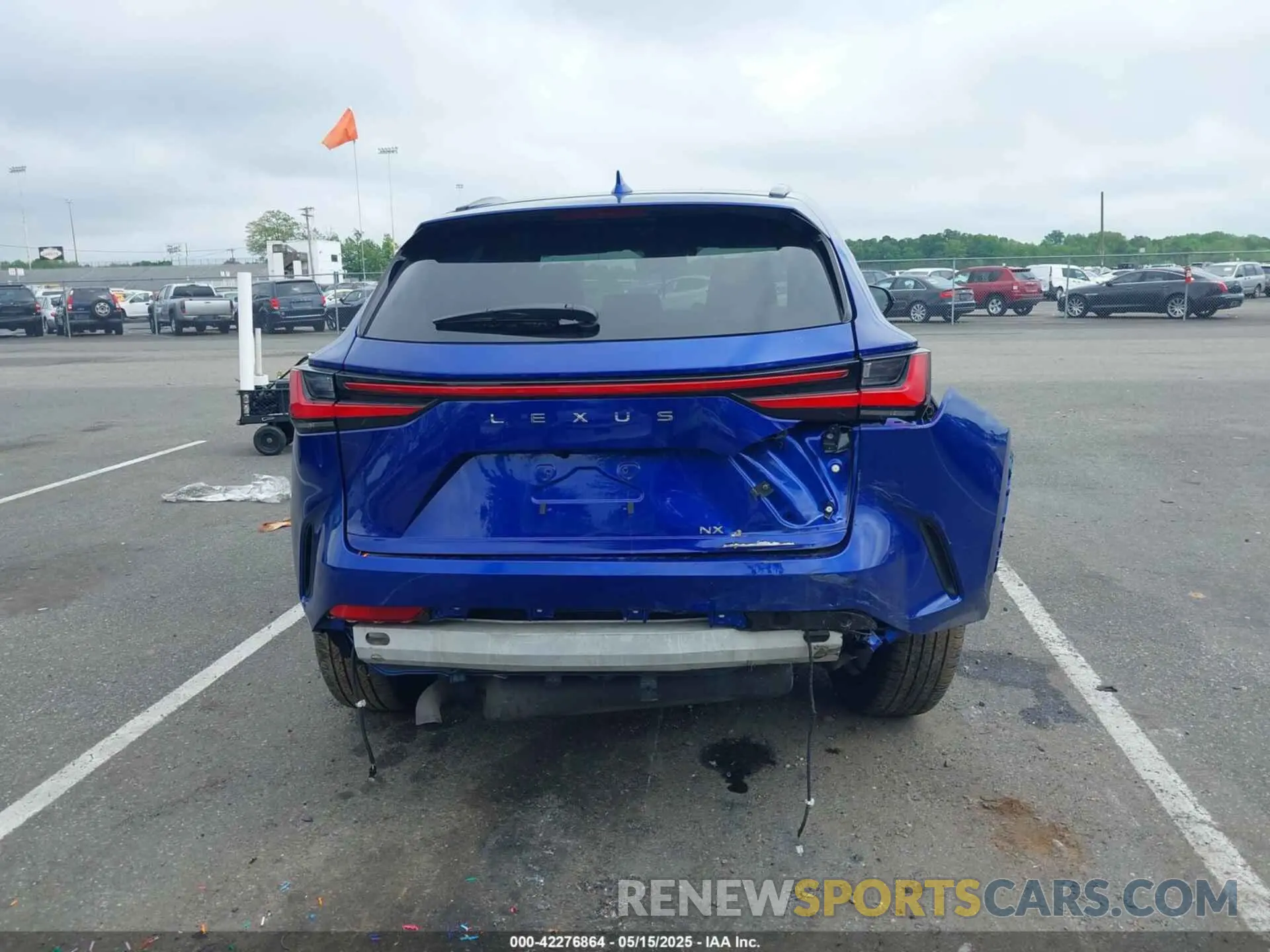 16 fotografías del automóvil dañado 2T2KGCEZ1SC077493 LEXUS NX 350 2025