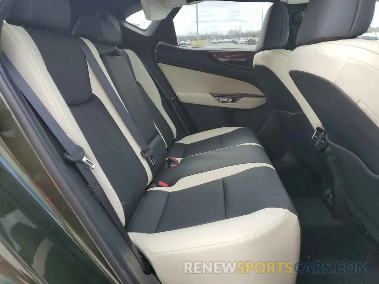 12 fotografías del automóvil dañado 2T2AGCEZ0RC053644 LEXUS NX 350 BAS 2024
