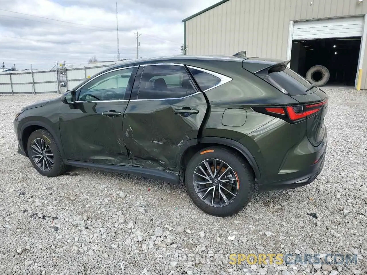2 fotografías del automóvil dañado 2T2AGCEZ0RC053644 LEXUS NX 350 BAS 2024