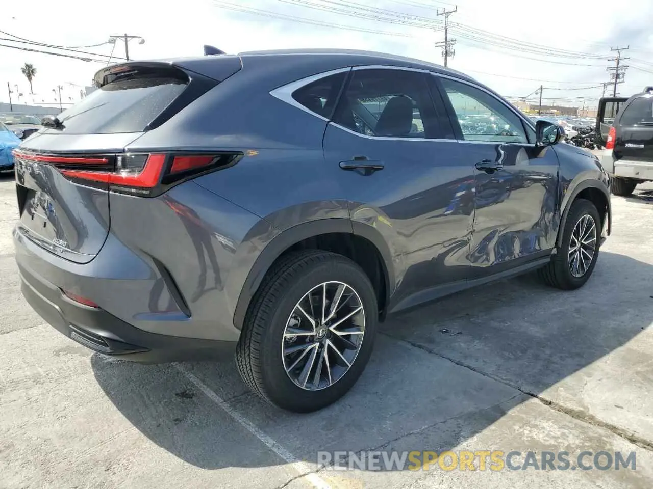 3 fotografías del automóvil dañado JTJAGCEZXR2015144 LEXUS NX 350 BAS 2024