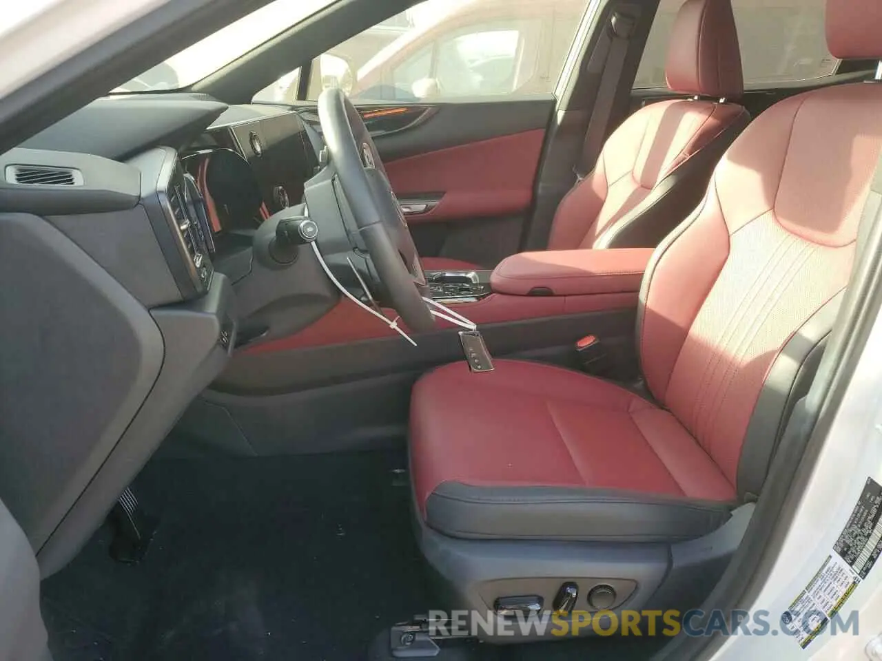 7 fotografías del automóvil dañado 2T2AGCEZ4SC061543 LEXUS NX 350 BAS 2025
