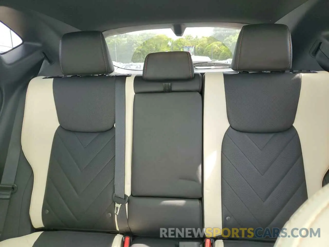 10 fotografías del automóvil dañado 2T2HGCEZ1RC048676 LEXUS NX 350 LUX 2024
