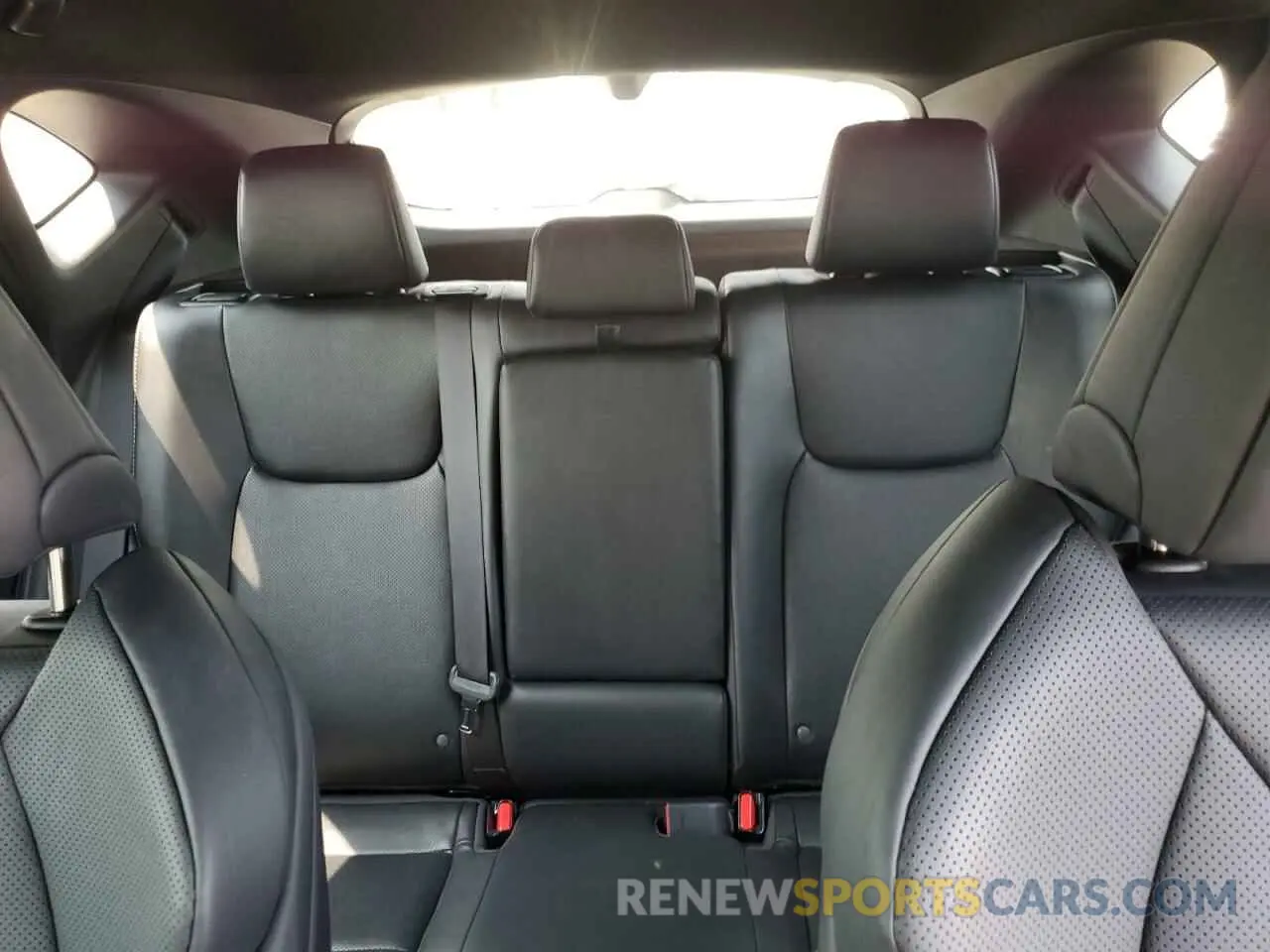 10 fotografías del automóvil dañado 2T2KGCEZ2RC050006 LEXUS NX 350 LUX 2024