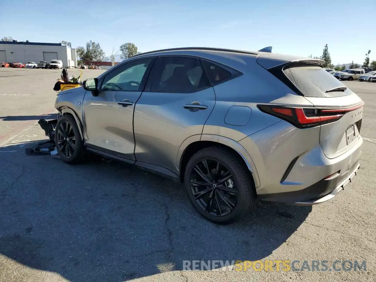 2 fotografías del automóvil dañado 2T2KGCEZ4RC038178 LEXUS NX 350 LUX 2024