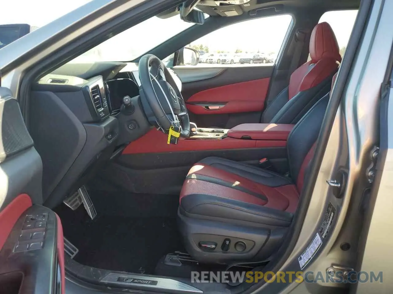 7 fotografías del automóvil dañado 2T2KGCEZ4RC038178 LEXUS NX 350 LUX 2024