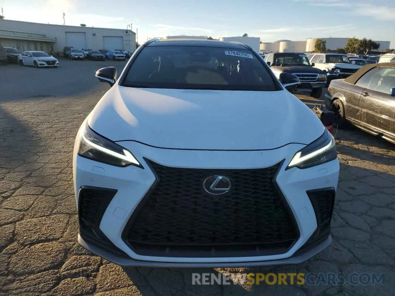 5 fotografías del automóvil dañado 2T2KGCEZ6RC057346 LEXUS NX 350 LUX 2024