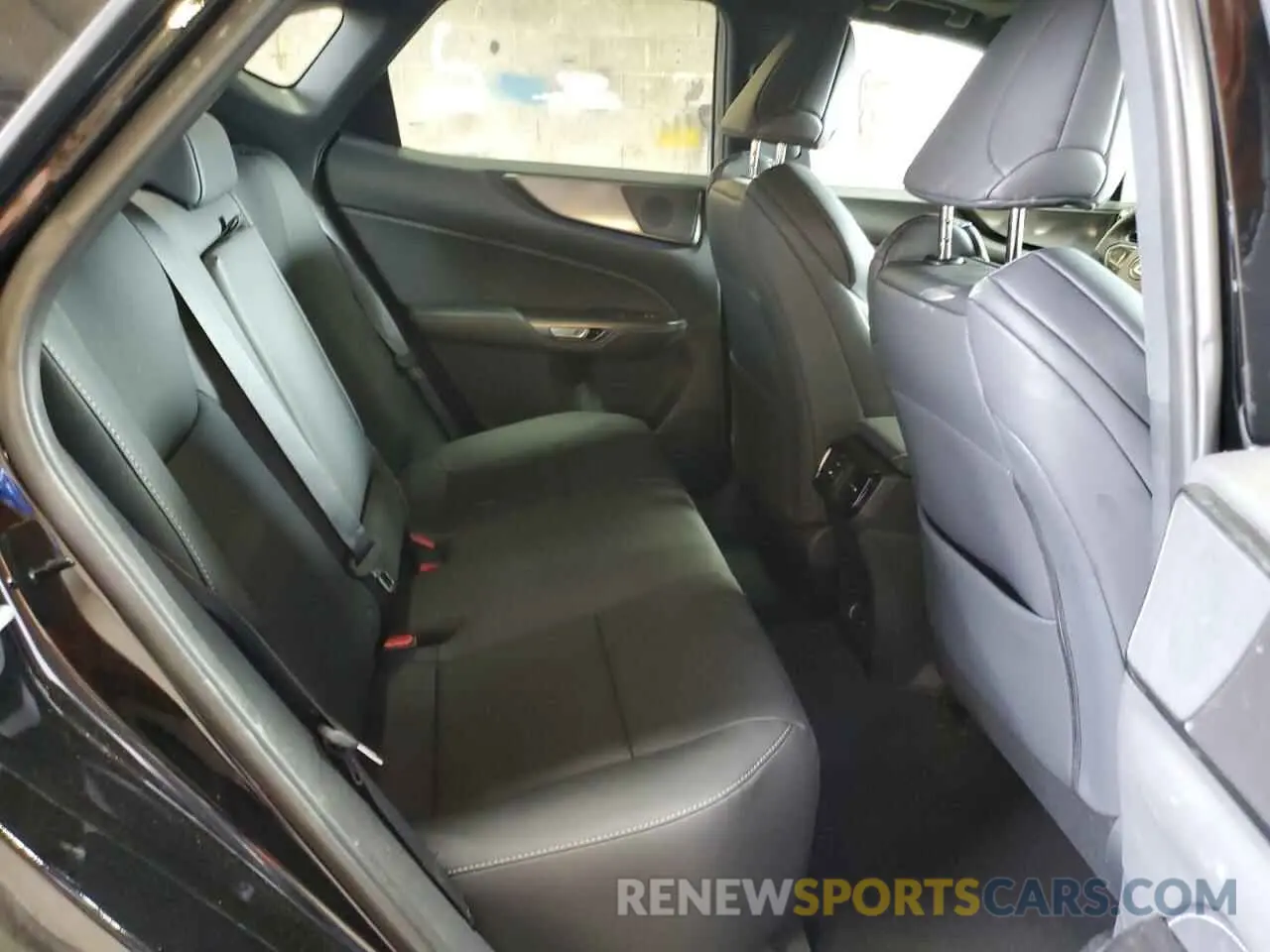 11 fotografías del automóvil dañado 2T2KGCEZ8RC039916 LEXUS NX 350 LUX 2024