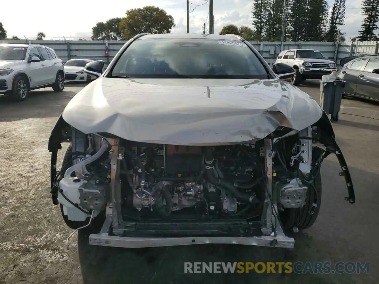 5 fotografías del automóvil dañado 2T2KGCEZ9RC047071 LEXUS NX 350 LUX 2024