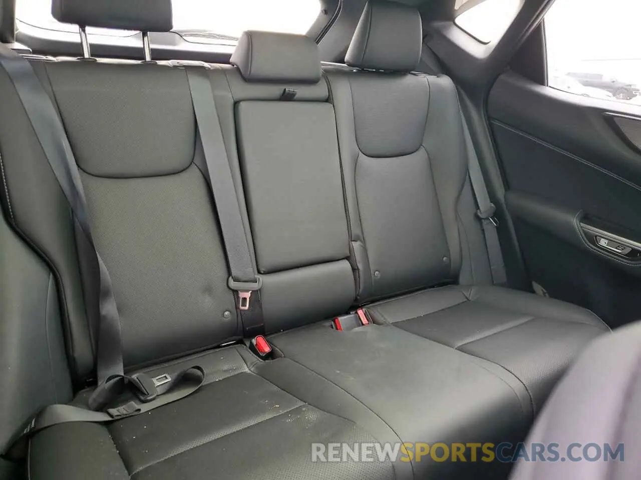 11 fotografías del automóvil dañado 2T2KGCEZ9RC048768 LEXUS NX 350 LUX 2024