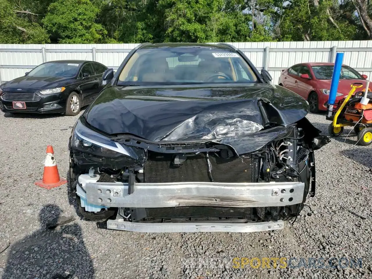 5 fotografías del automóvil dañado 2T2GGCEZ0RC041388 LEXUS NX 350 PRE 2024