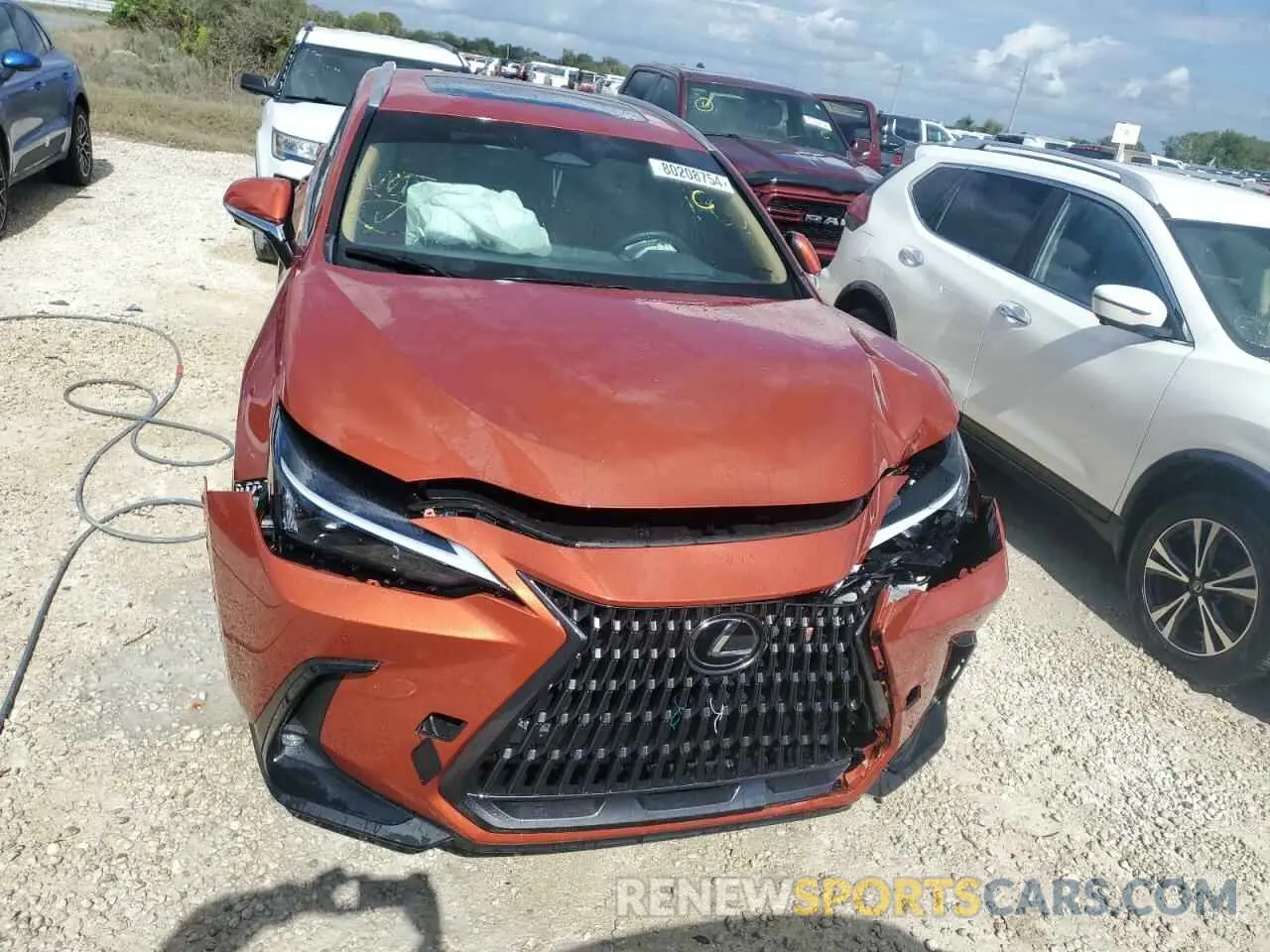 5 fotografías del automóvil dañado 2T2GGCEZ4RC038252 LEXUS NX 350 PRE 2024