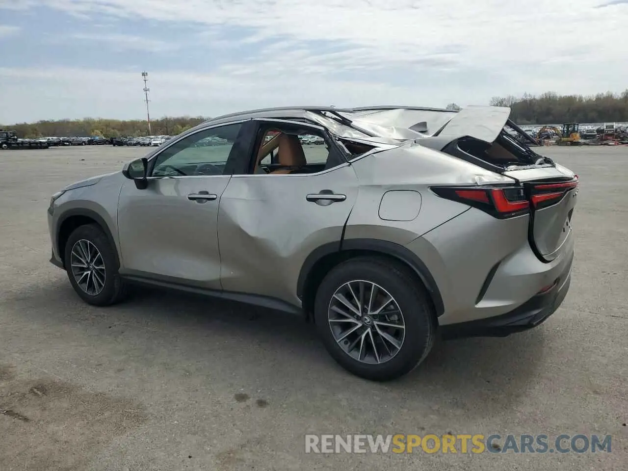 2 fotografías del automóvil dañado 2T2GGCEZ7SC070344 LEXUS NX 350 PRE 2025
