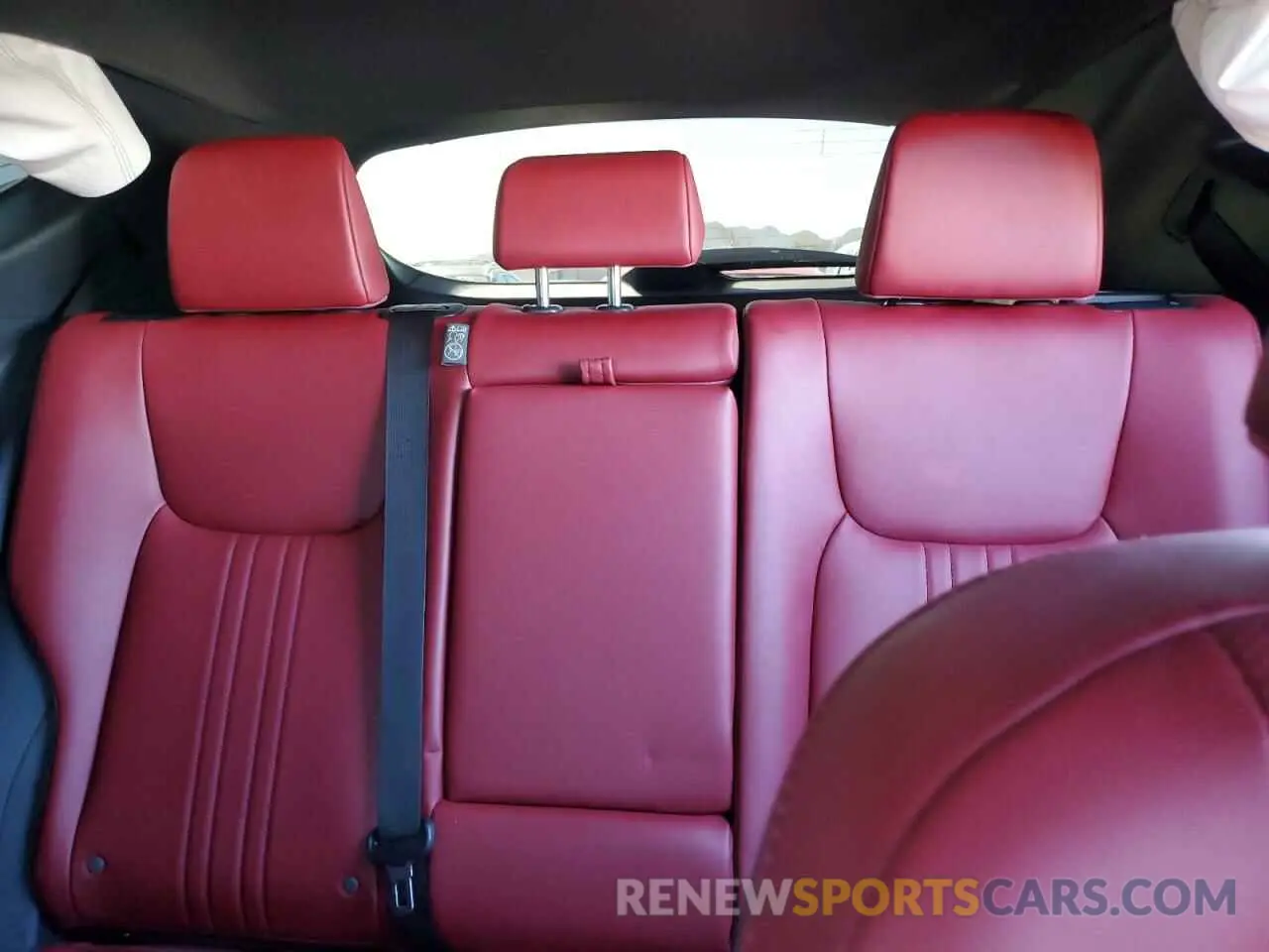 10 fotografías del automóvil dañado JTJGGCEZ9S5010385 LEXUS NX 350 PRE 2025