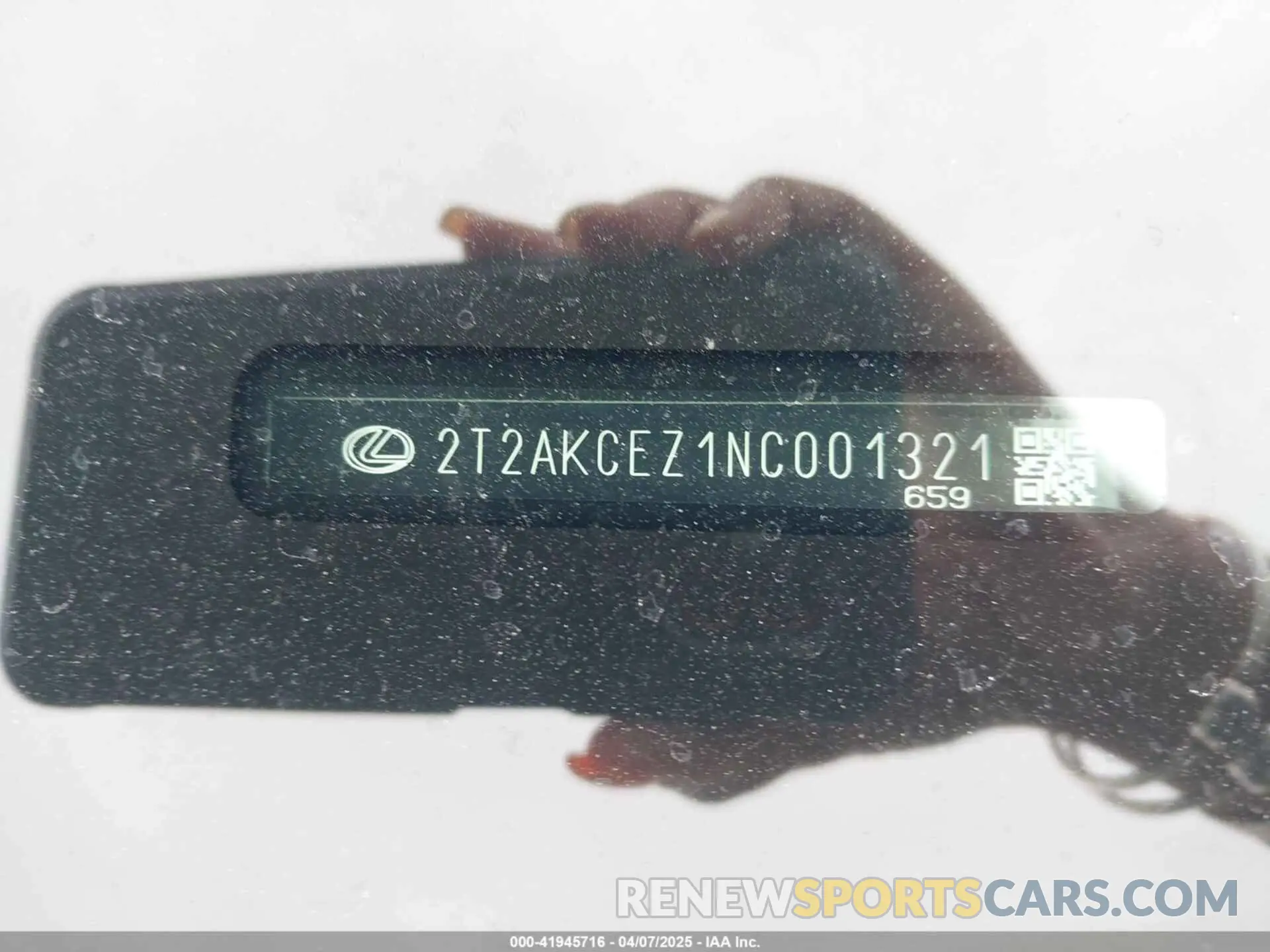 9 fotografías del automóvil dañado 2T2AKCEZ1NC001321 LEXUS NX 350H 2022