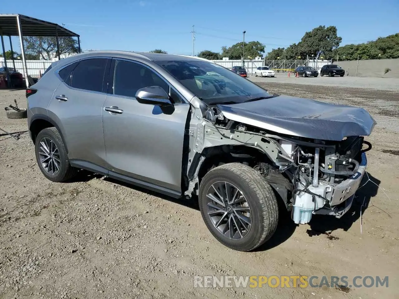 4 fotografías del automóvil dañado 2T2AKCEZ1NC006969 LEXUS NX 350H 2022