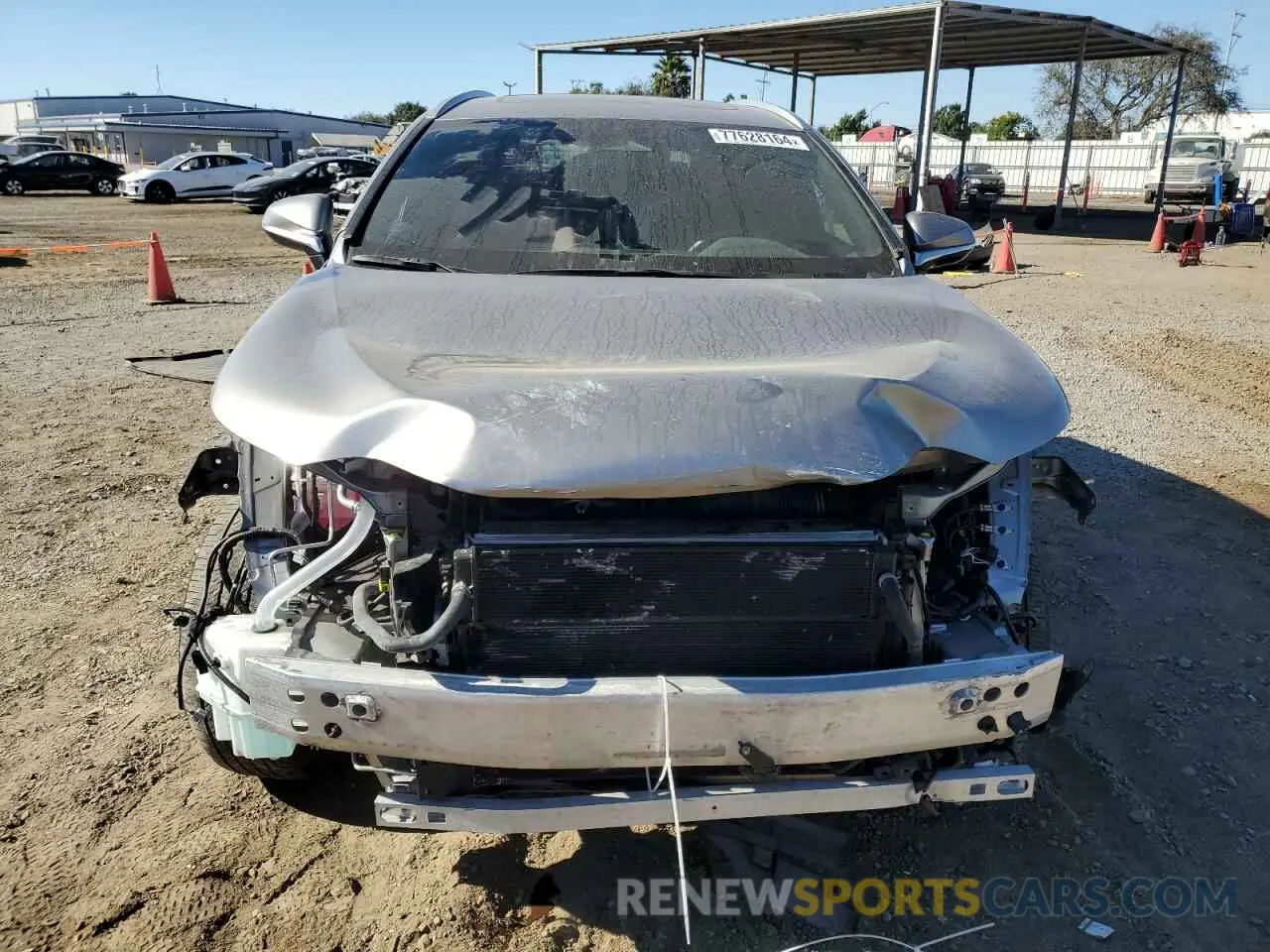 5 fotografías del automóvil dañado 2T2AKCEZ1NC006969 LEXUS NX 350H 2022