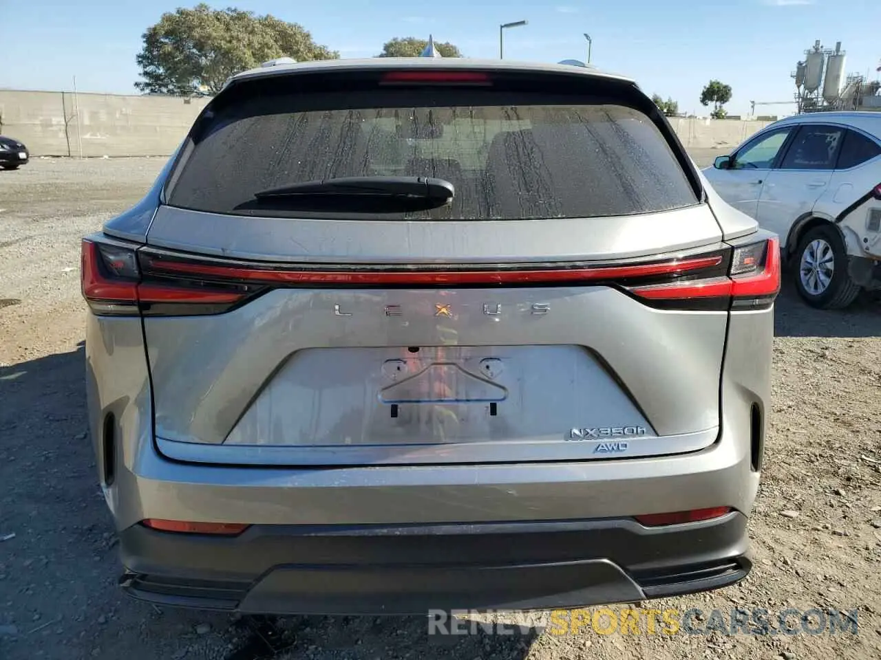 6 fotografías del automóvil dañado 2T2AKCEZ1NC006969 LEXUS NX 350H 2022