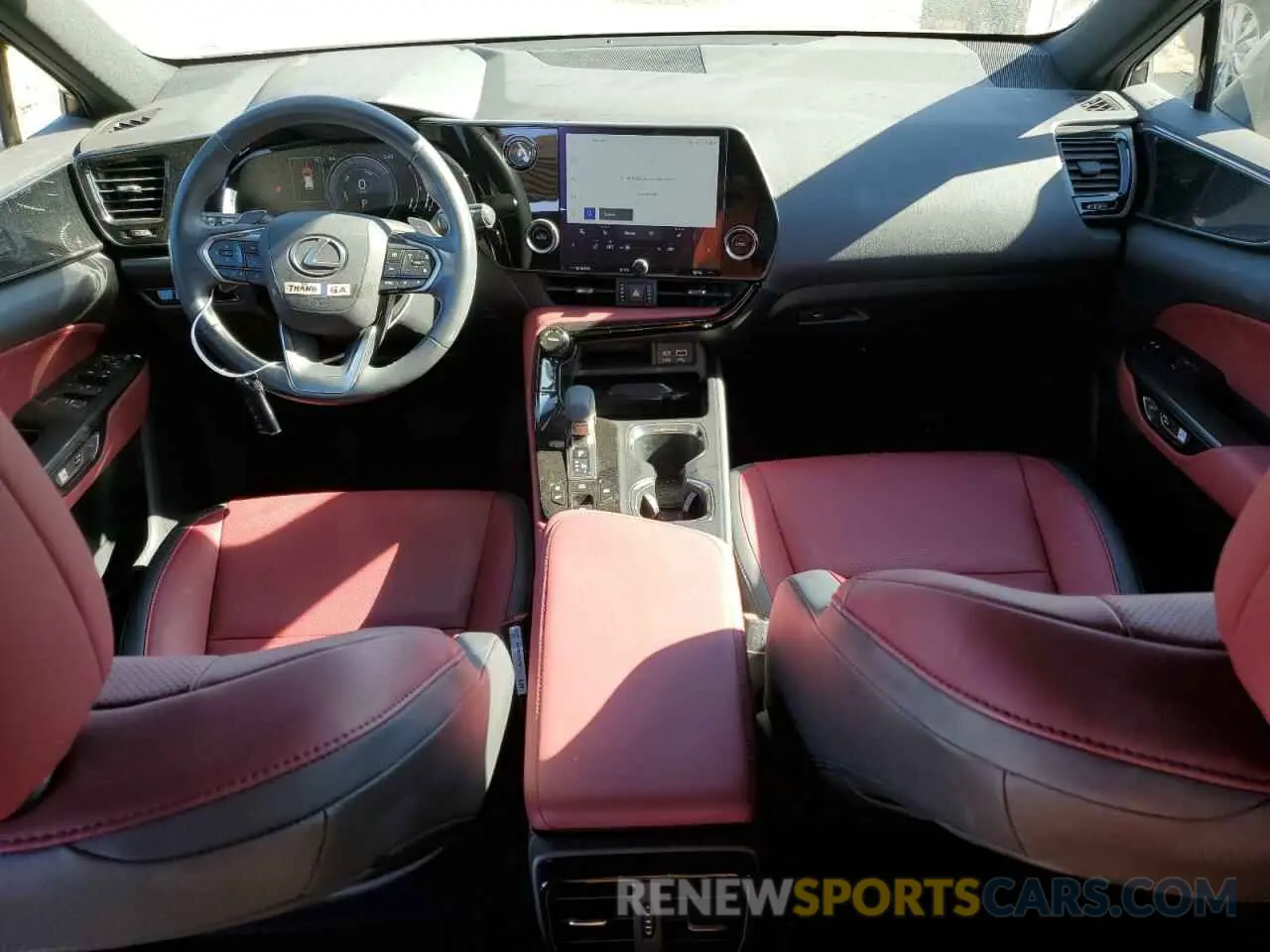 8 fotografías del automóvil dañado 2T2AKCEZ1NC006969 LEXUS NX 350H 2022