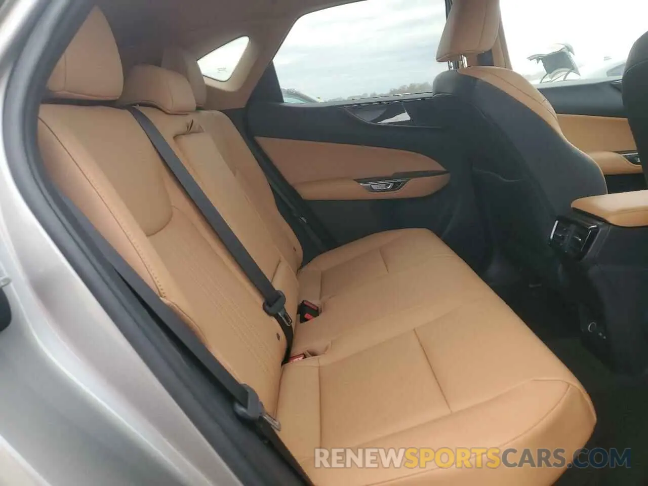 10 fotografías del automóvil dañado 2T2GKCEZ1NC007467 LEXUS NX 350H 2022