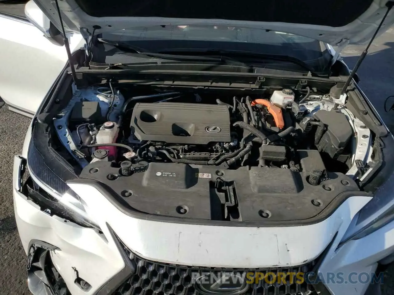 14 fotografías del automóvil dañado JTJAKCEZ0N2000242 LEXUS NX 350H 2022