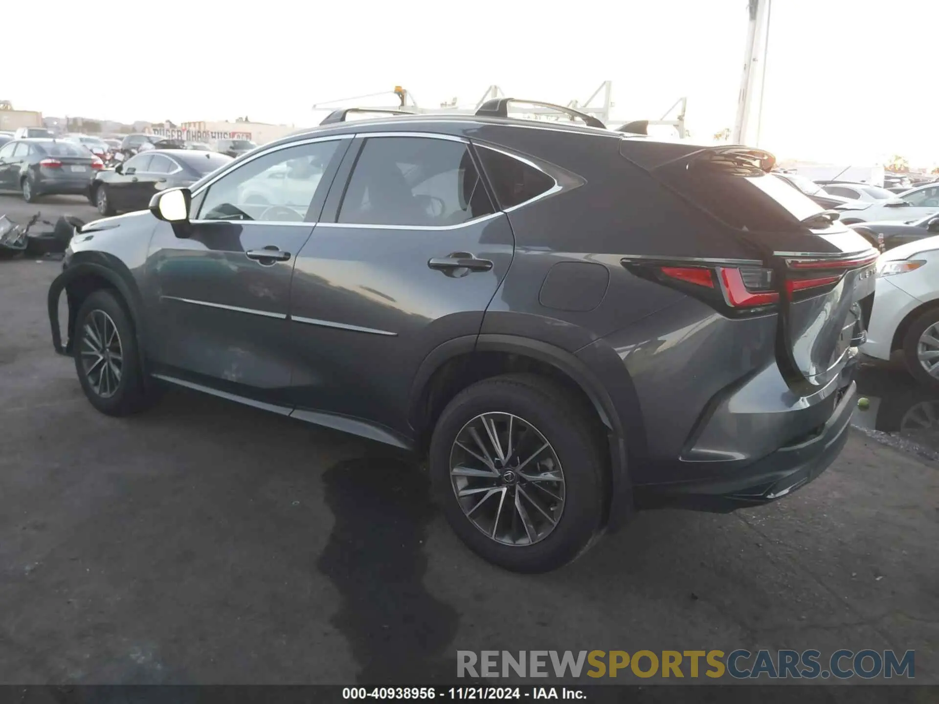 3 fotografías del automóvil dañado JTJAKCEZ1N2009970 LEXUS NX 350H 2022