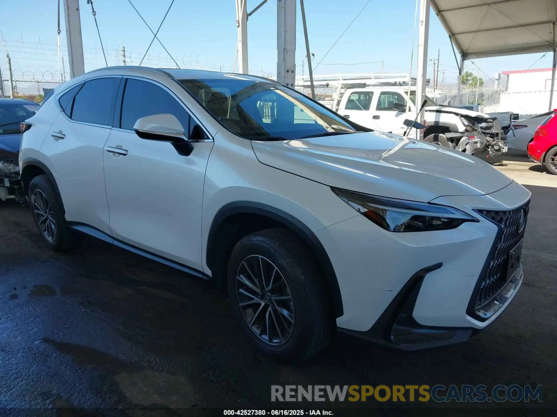 1 fotografías del automóvil dañado JTJAKCEZ4N5004616 LEXUS NX 350H 2022