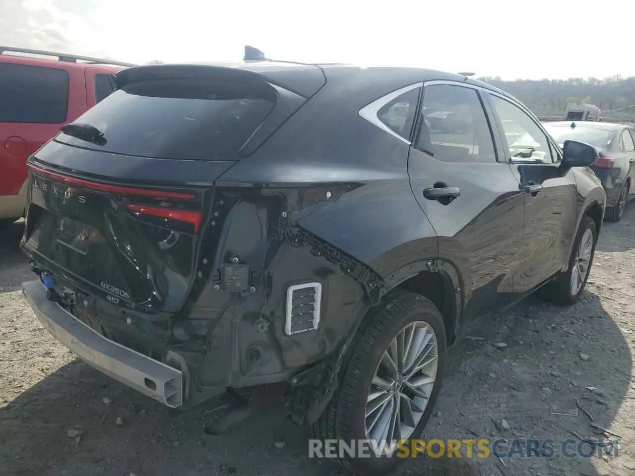 3 fotografías del automóvil dañado JTJHKCEZ8N2010063 LEXUS NX 350H 2022
