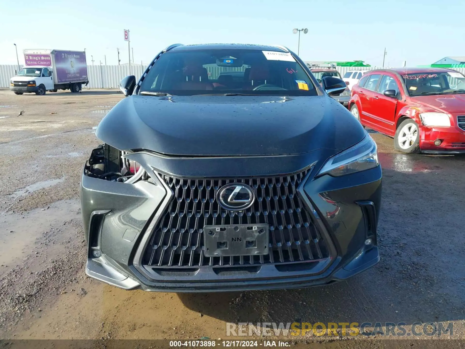 12 fotografías del automóvil dañado 2T2AKCEZ4PC010808 LEXUS NX 350H 2023