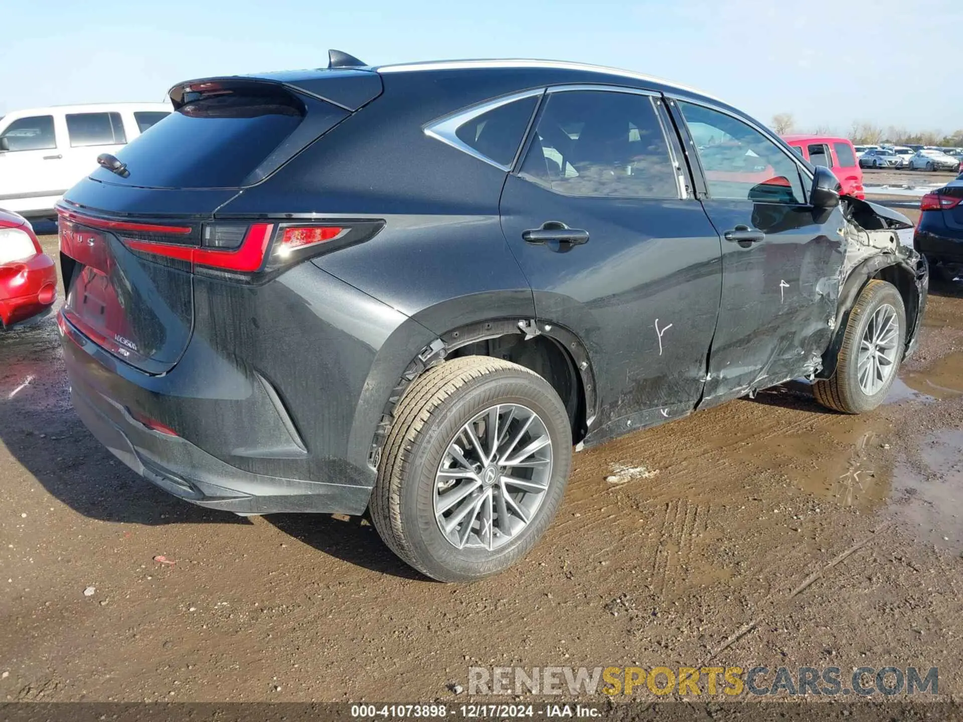 4 fotografías del automóvil dañado 2T2AKCEZ4PC010808 LEXUS NX 350H 2023