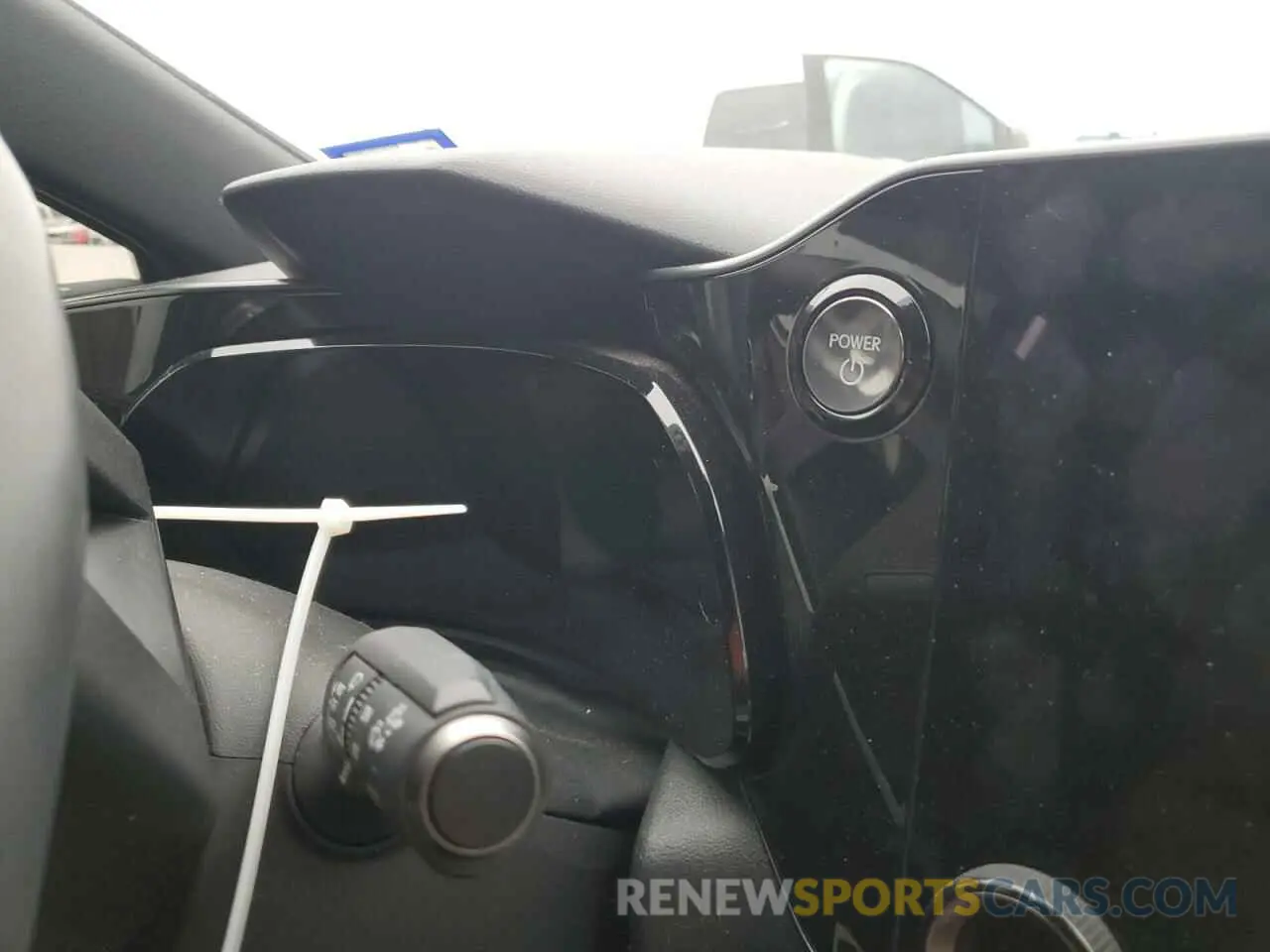 9 fotografías del automóvil dañado 2T2HKCEZ5PC014073 LEXUS NX 350H 2023