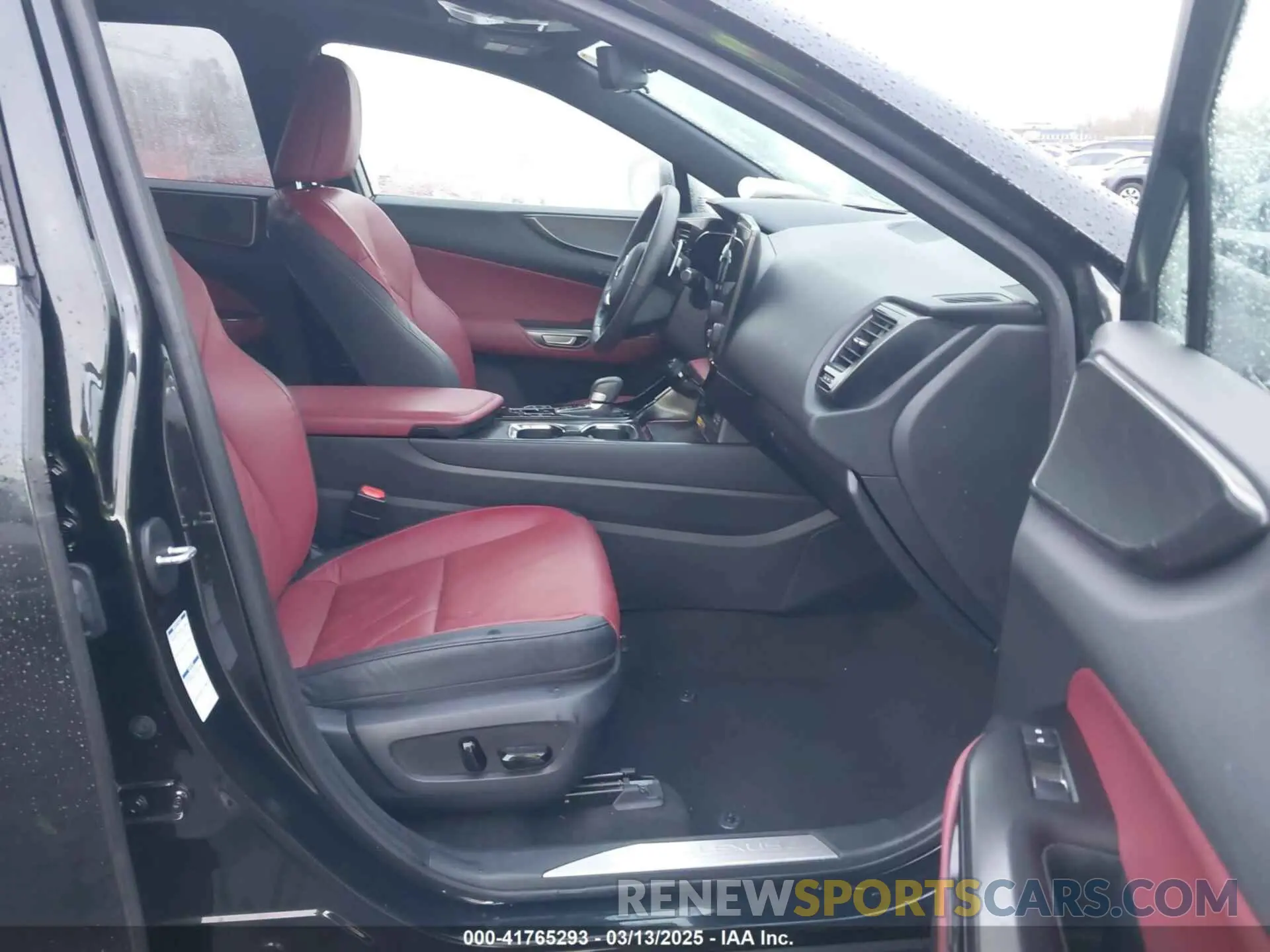 5 fotografías del automóvil dañado 2T2HKCEZXPC013596 LEXUS NX 350H 2023