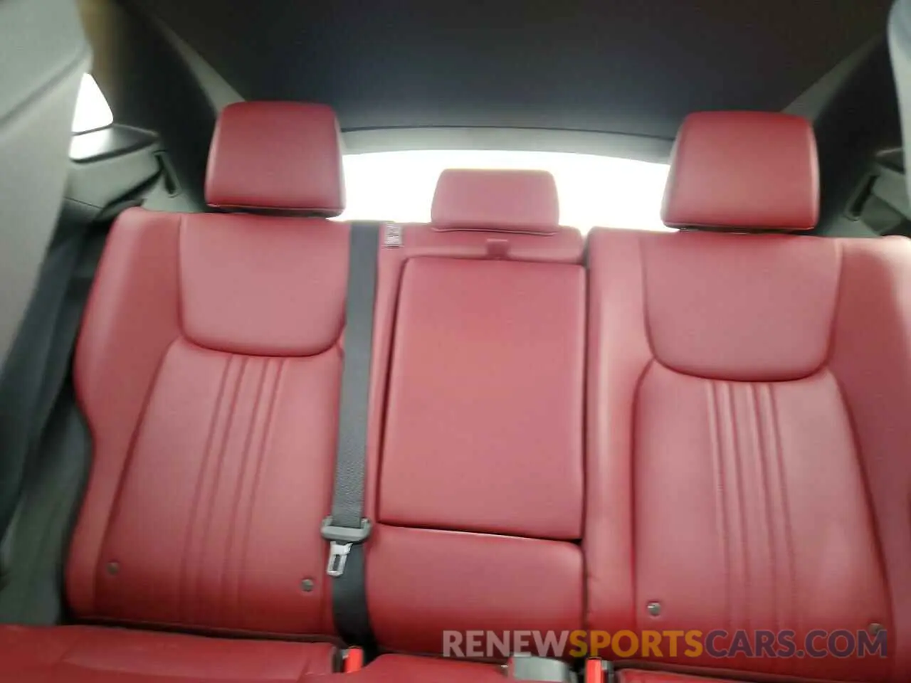 10 fotografías del automóvil dañado JTJGKCEZ7P2011042 LEXUS NX 350H 2023