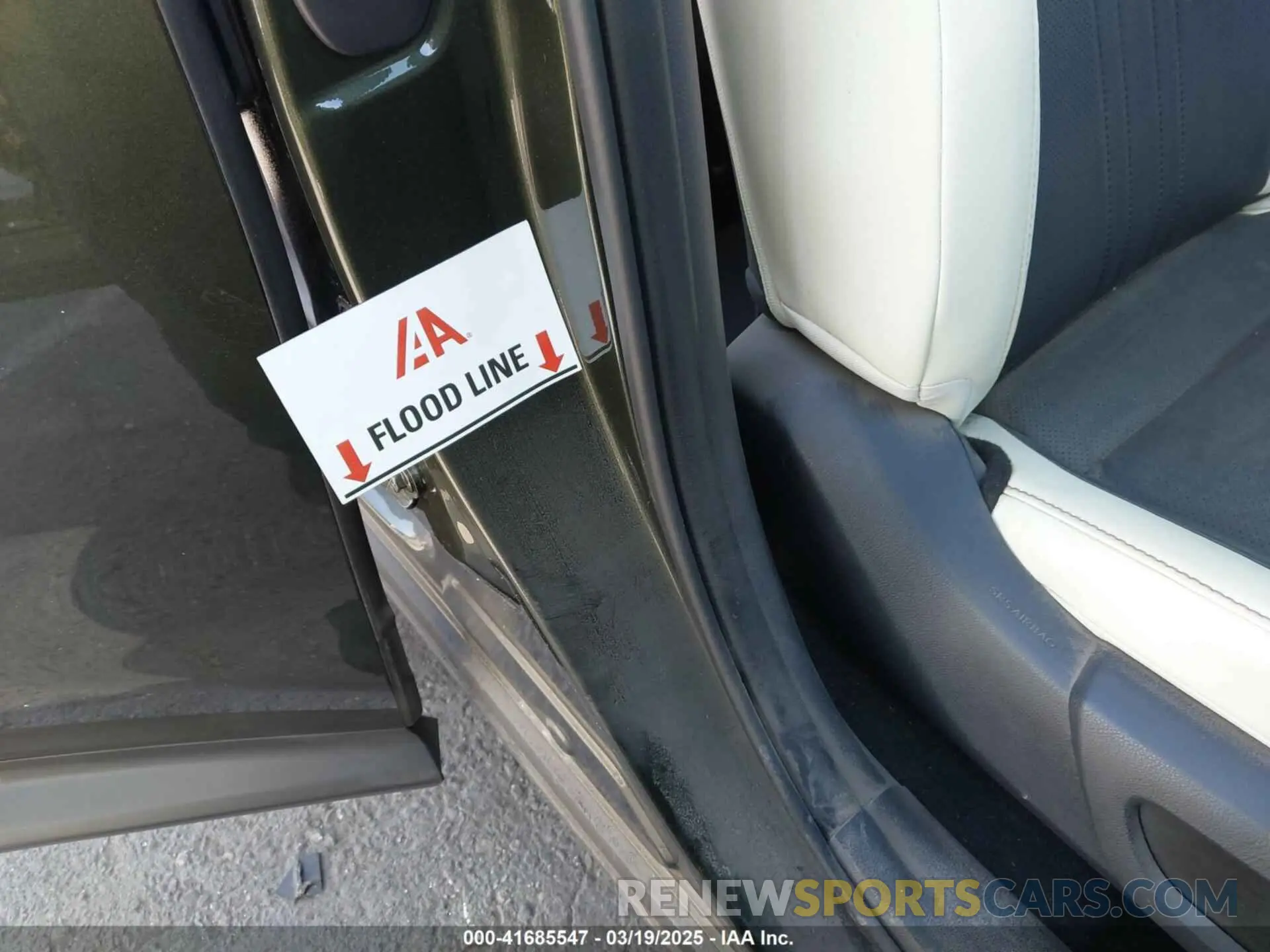 13 fotografías del automóvil dañado 2T2AKCEZ0RC016639 LEXUS NX 350H 2024