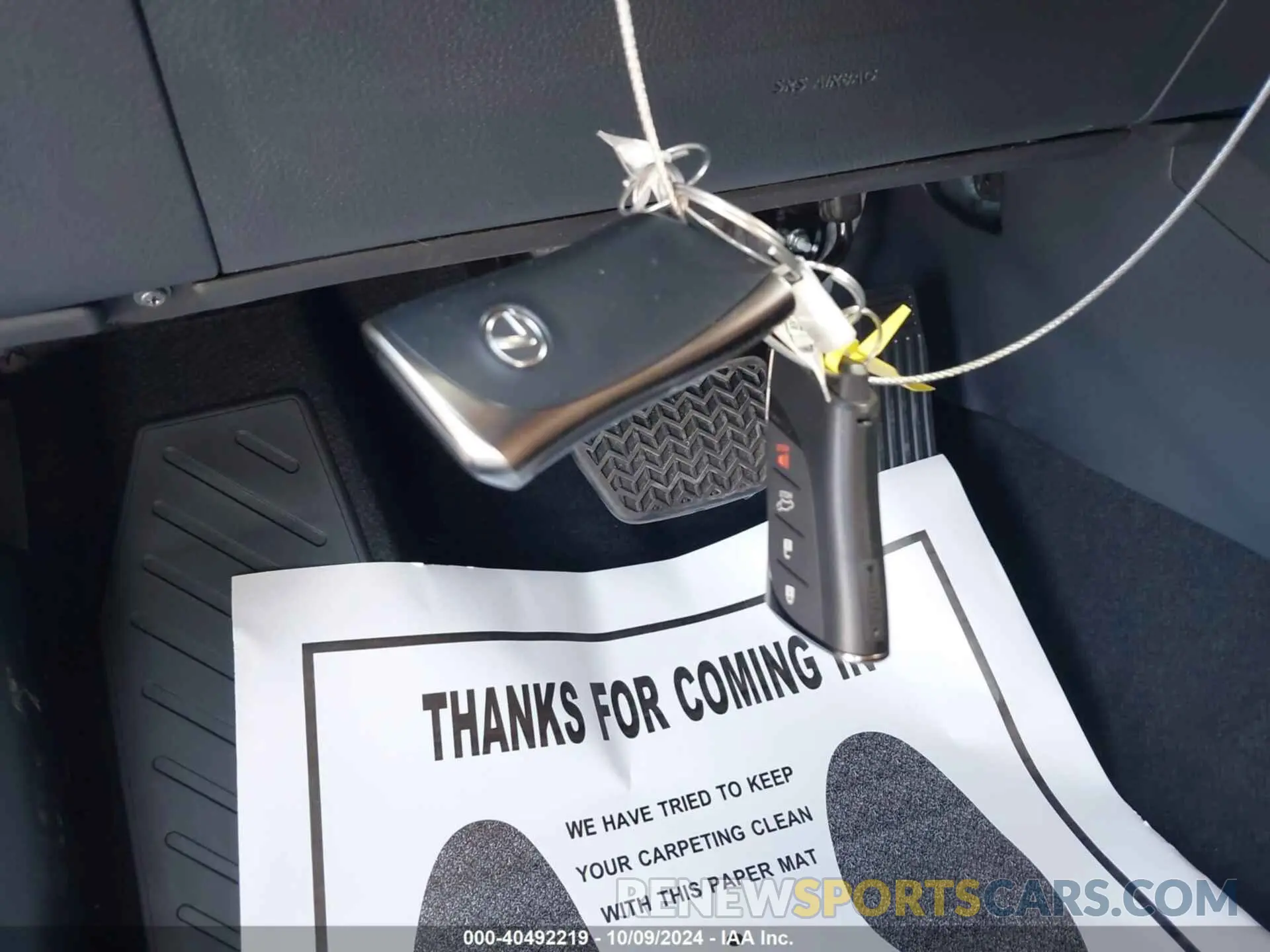 11 fotografías del automóvil dañado 2T2AKCEZ7RC030229 LEXUS NX 350H 2024