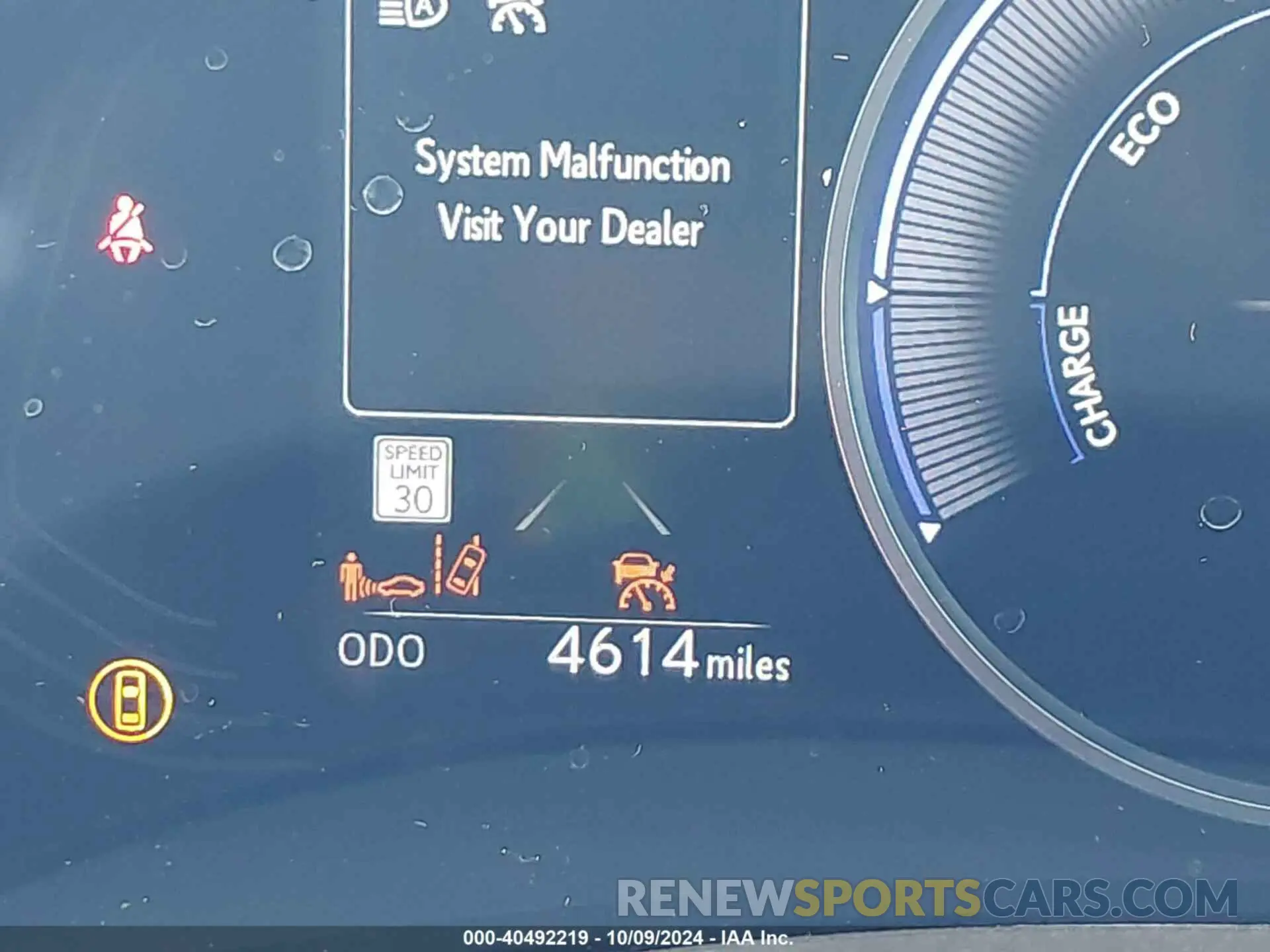 16 fotografías del automóvil dañado 2T2AKCEZ7RC030229 LEXUS NX 350H 2024