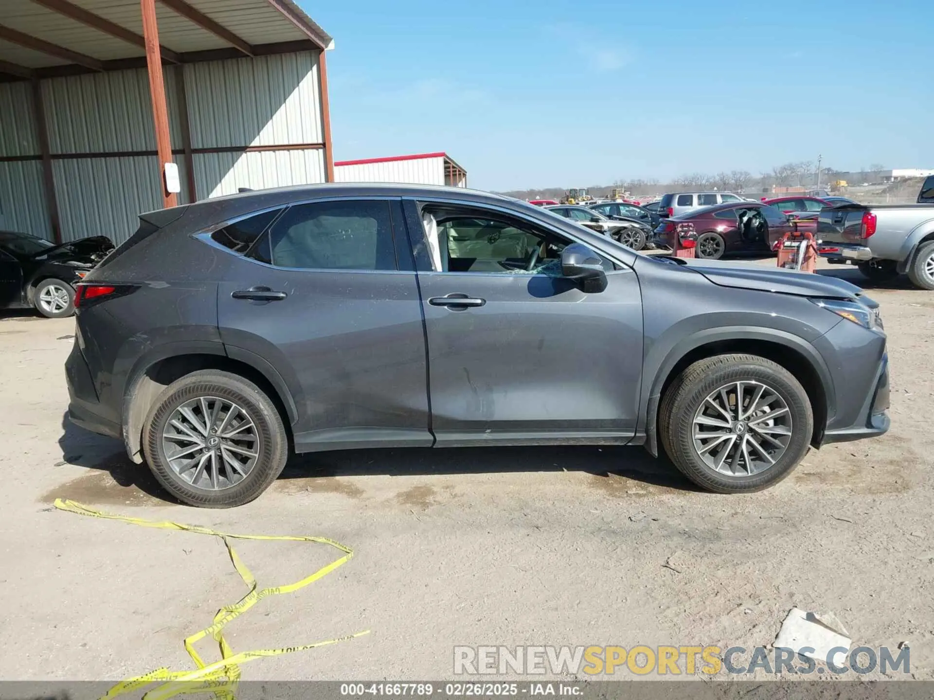 13 fotografías del automóvil dañado 2T2GKCEZ4RC023717 LEXUS NX 350H 2024