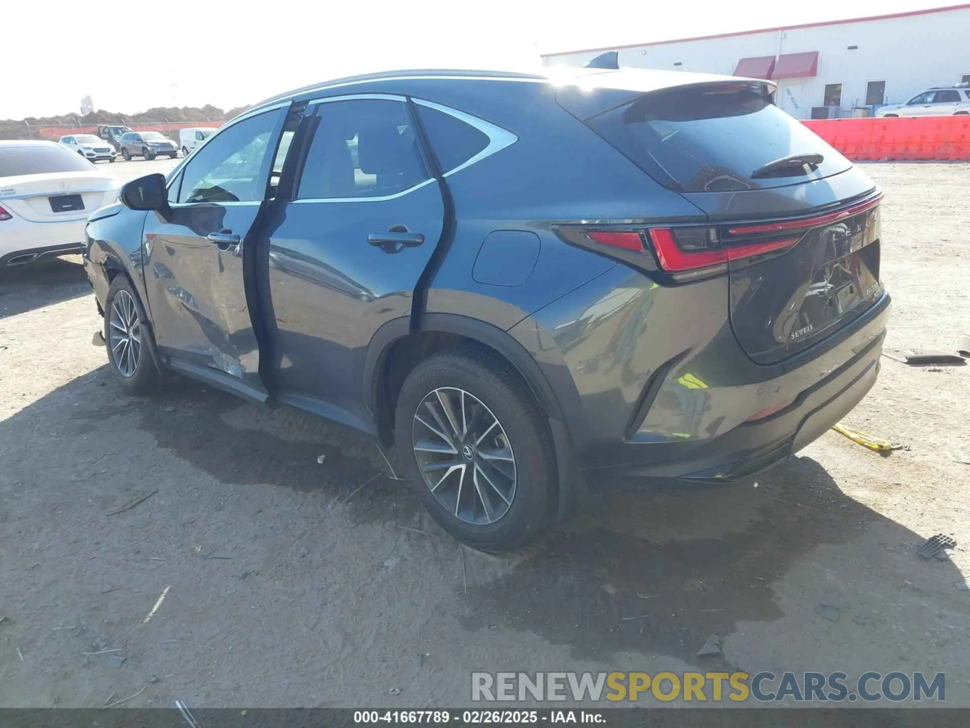 3 fotografías del automóvil dañado 2T2GKCEZ4RC023717 LEXUS NX 350H 2024