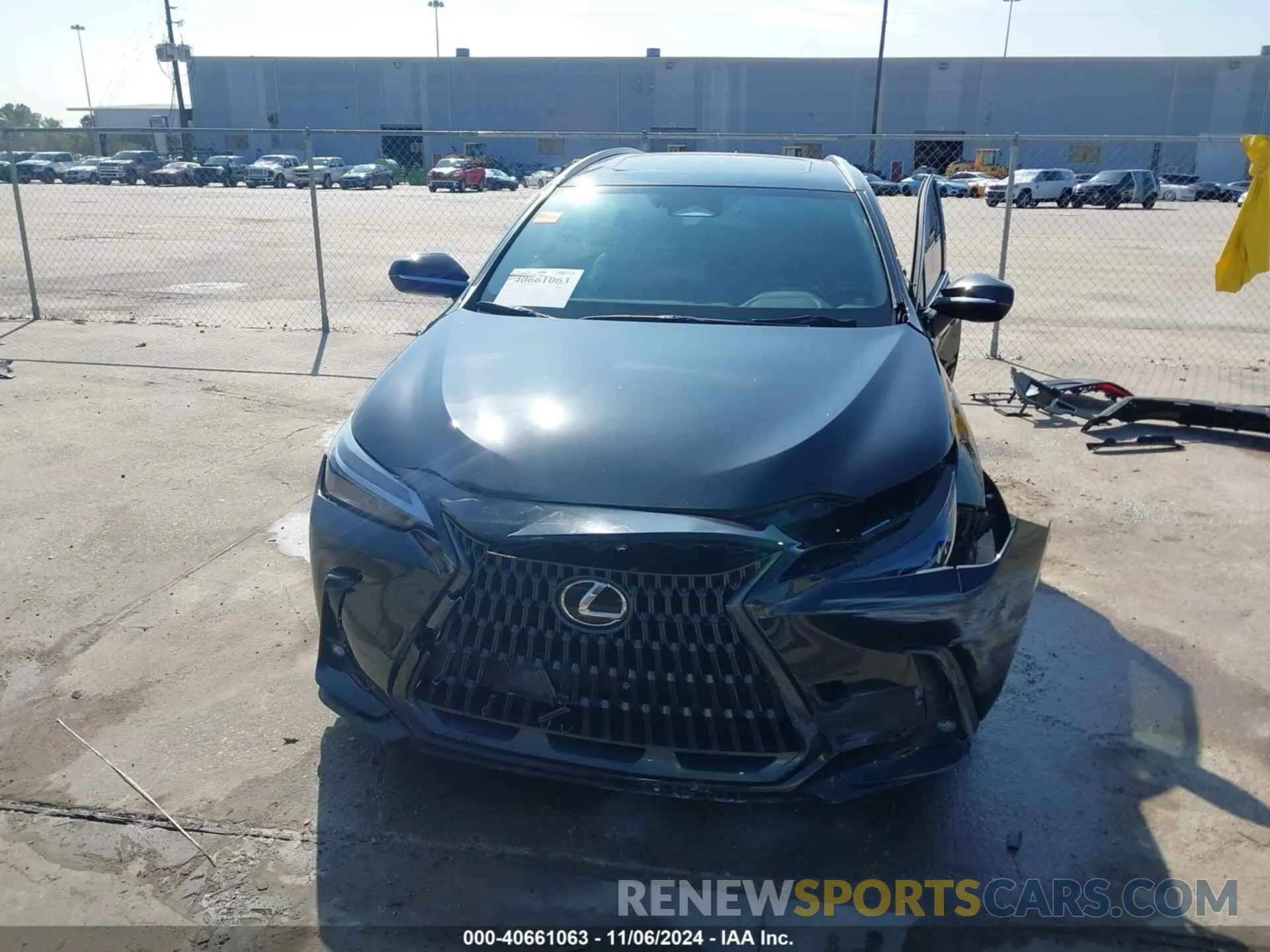 12 fotografías del automóvil dañado JTJAKCEZ5R2023862 LEXUS NX 350H 2024