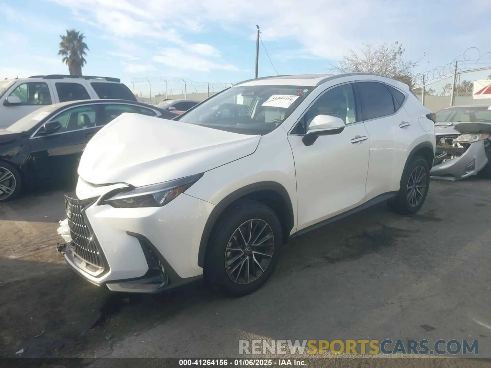 2 fotografías del automóvil dañado JTJAKCEZ9R2024528 LEXUS NX 350H 2024