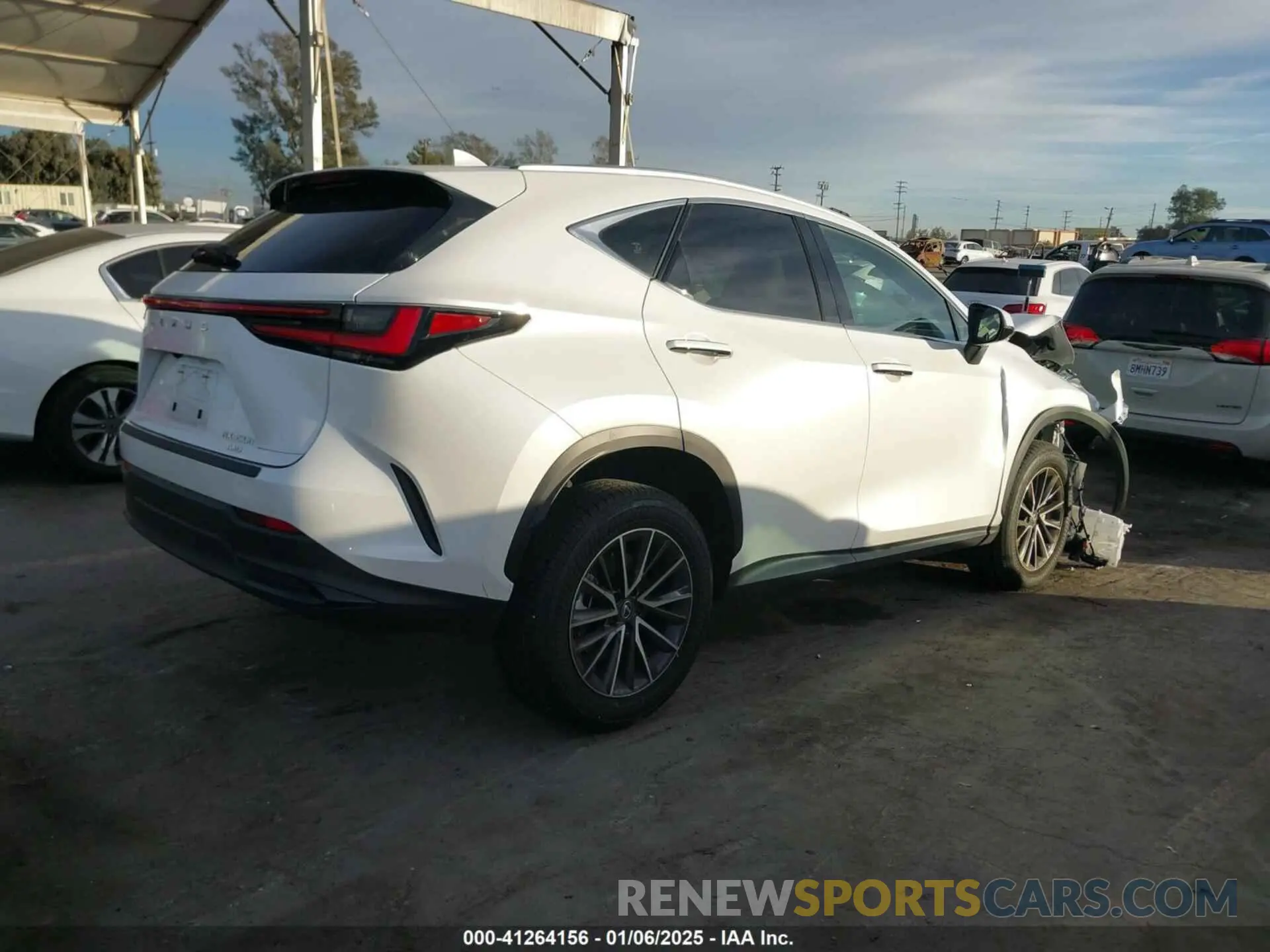 4 fotografías del automóvil dañado JTJAKCEZ9R2024528 LEXUS NX 350H 2024