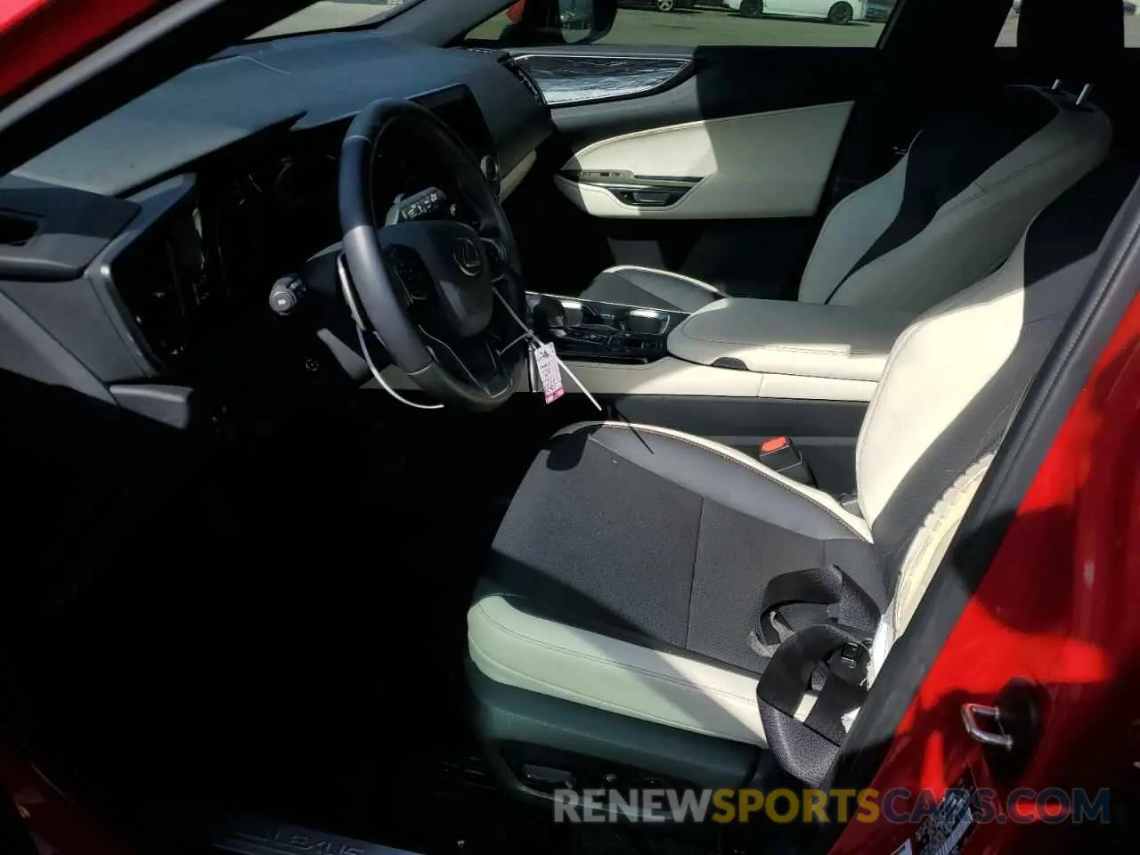 7 fotografías del automóvil dañado JTJGKCEZ6R2024626 LEXUS NX 350H 2024