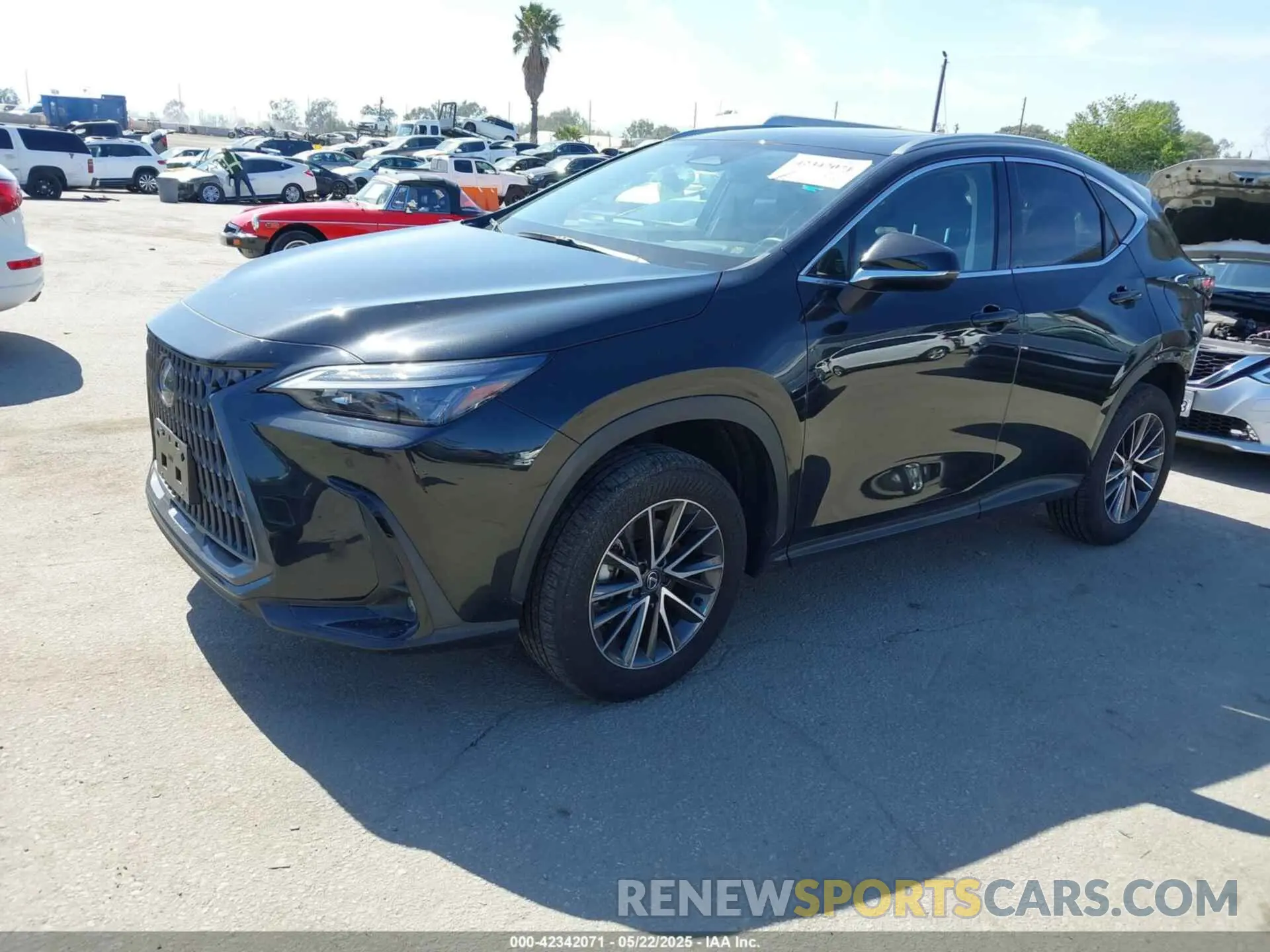2 fotografías del automóvil dañado JTJGKCEZ6R2033231 LEXUS NX 350H 2024