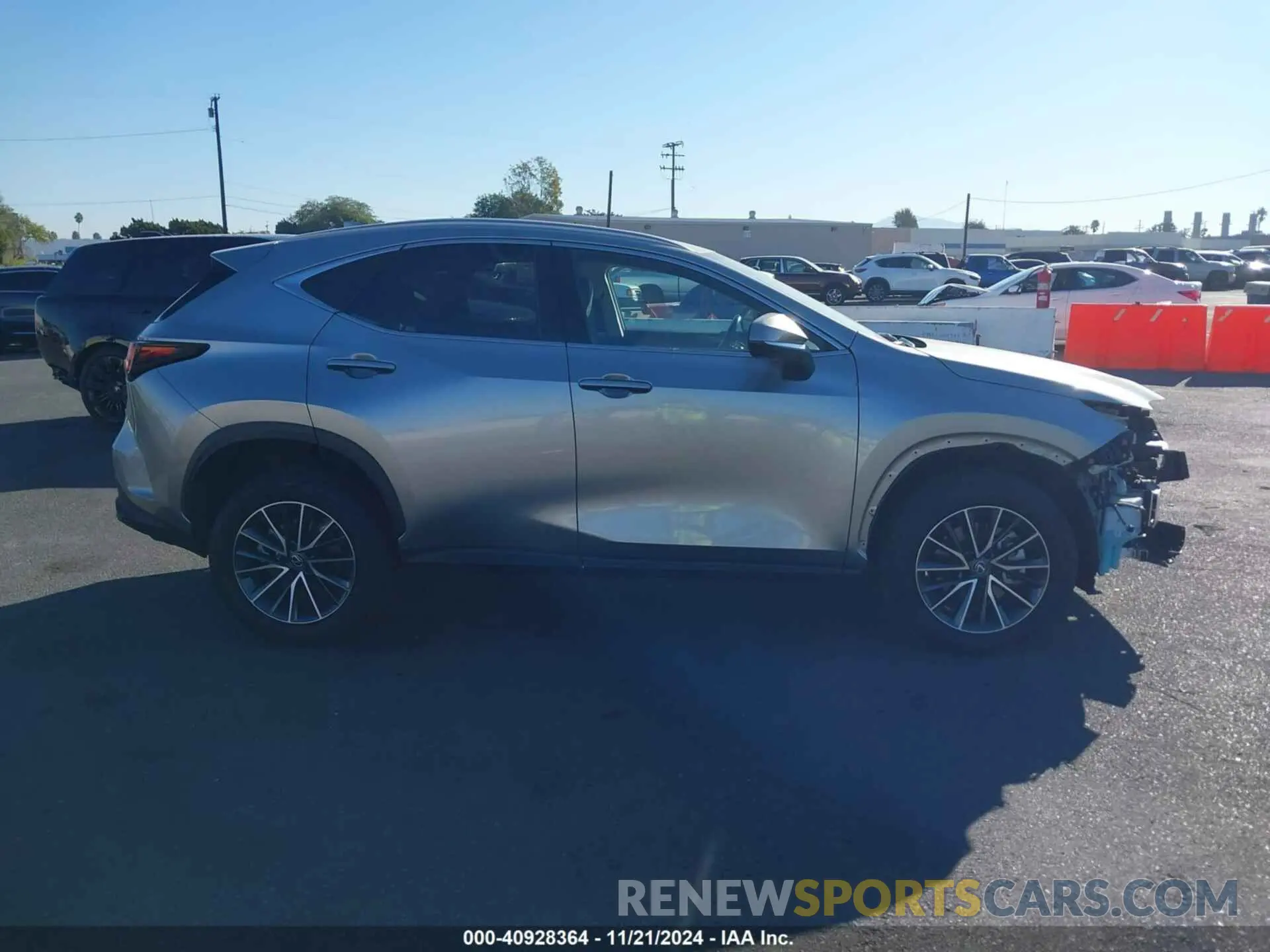 14 fotografías del automóvil dañado JTJGKCEZ6R5013284 LEXUS NX 350H 2024