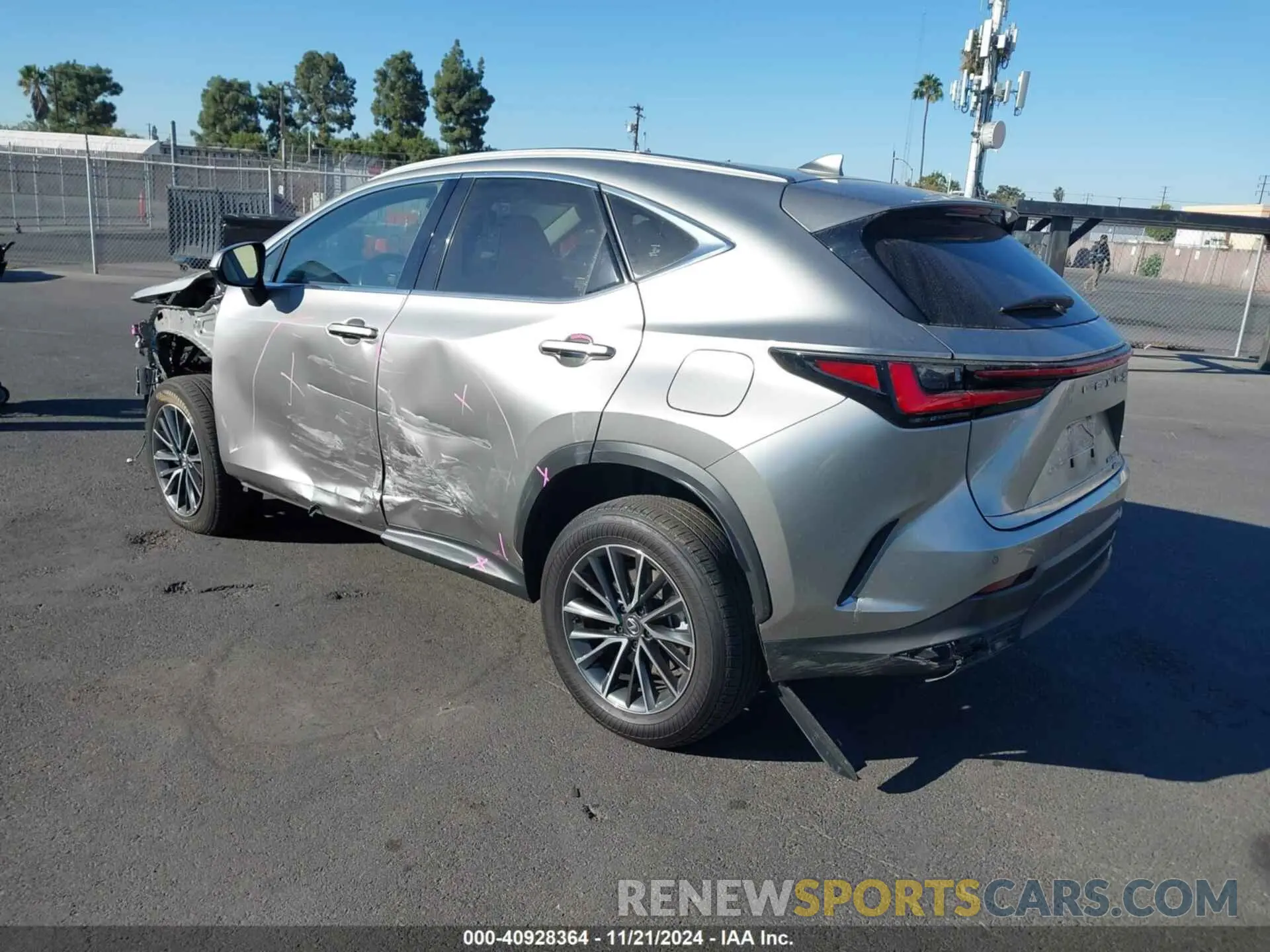 3 fotografías del automóvil dañado JTJGKCEZ6R5013284 LEXUS NX 350H 2024