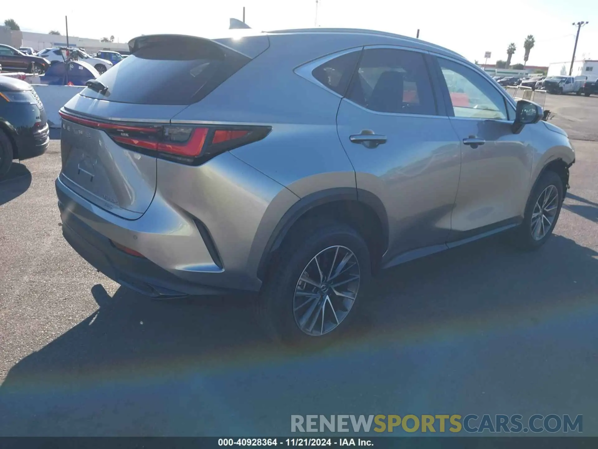 4 fotografías del automóvil dañado JTJGKCEZ6R5013284 LEXUS NX 350H 2024