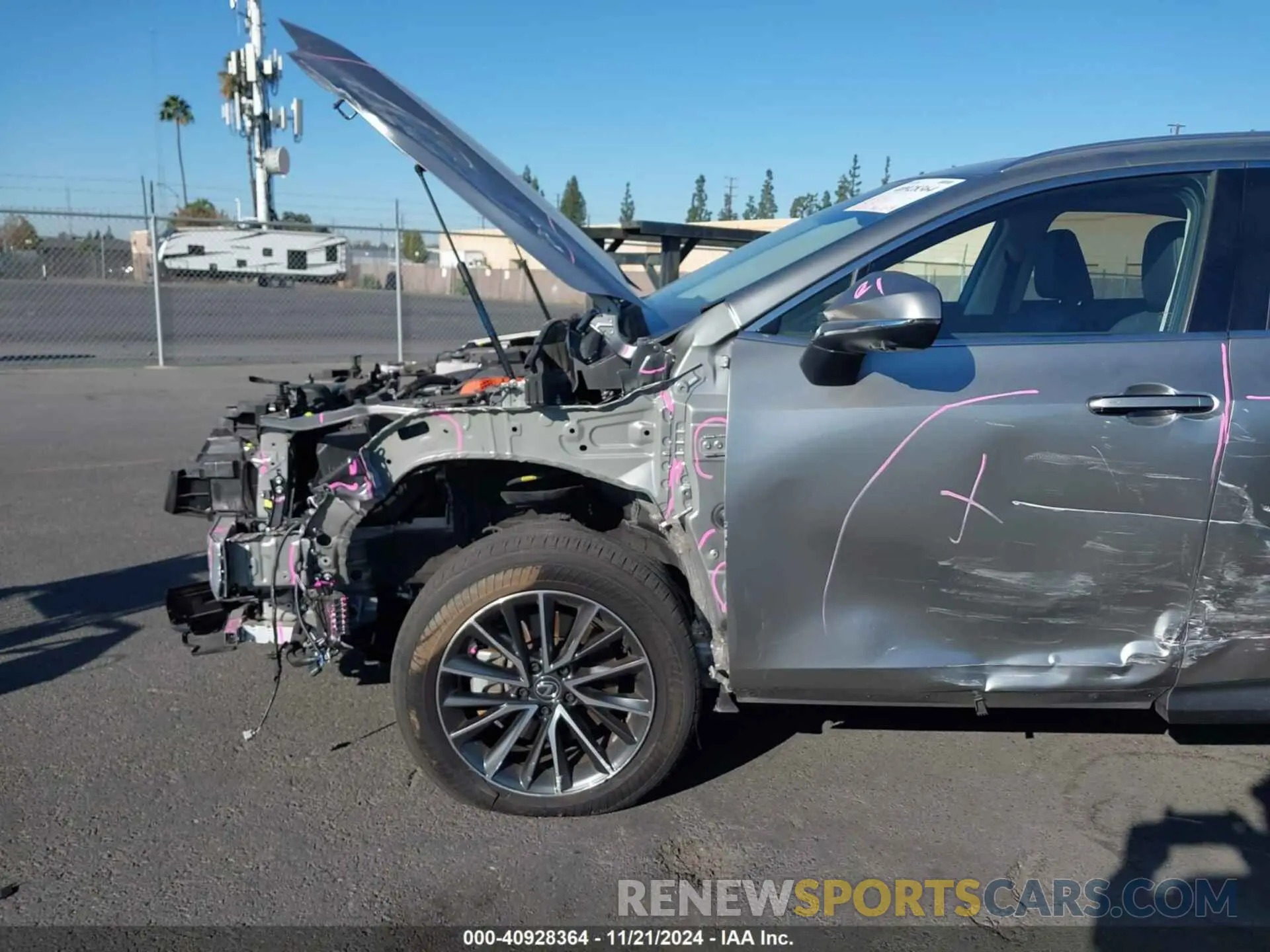 6 fotografías del automóvil dañado JTJGKCEZ6R5013284 LEXUS NX 350H 2024
