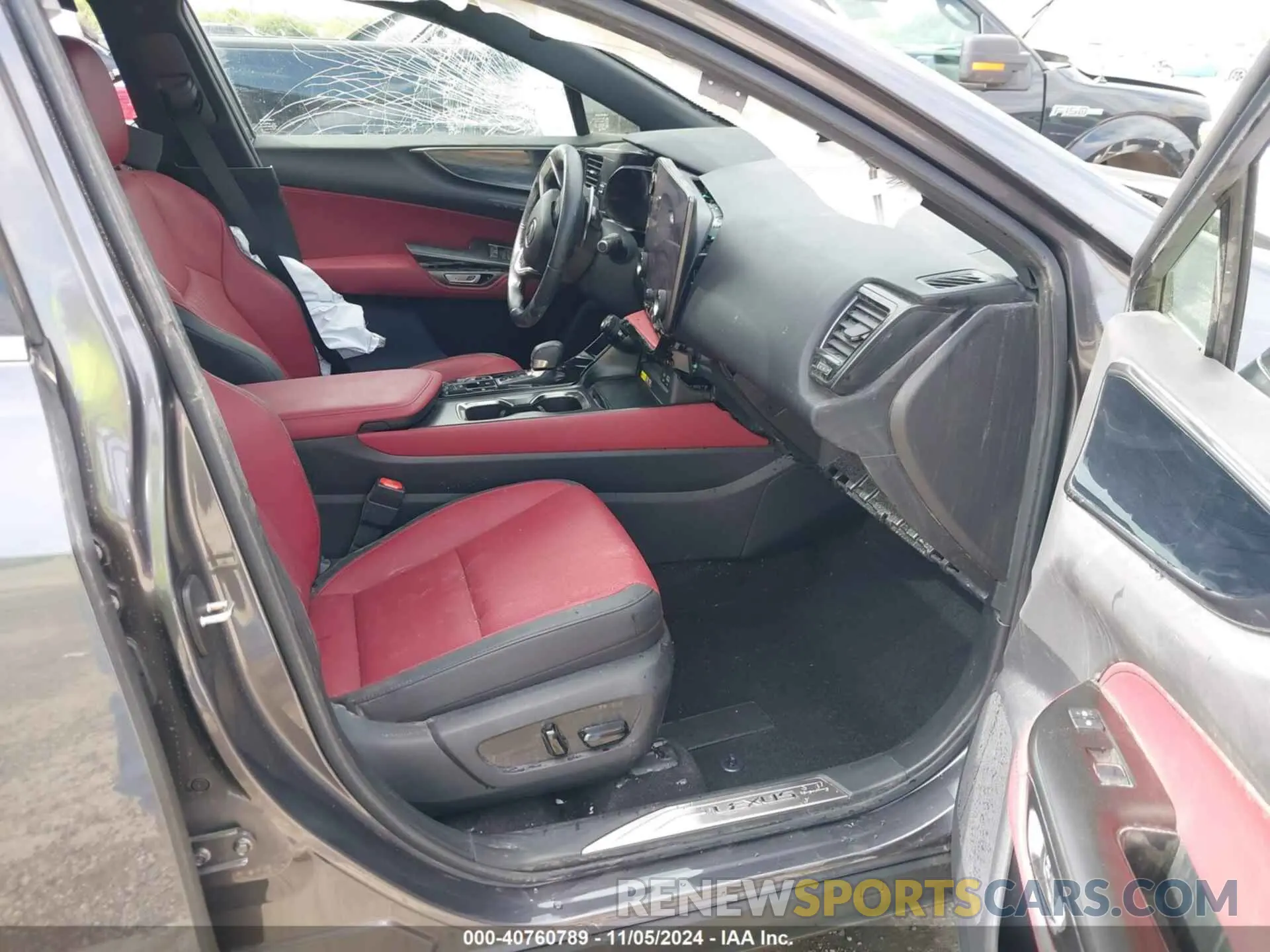 5 fotografías del automóvil dañado JTJGKCEZ9R2034972 LEXUS NX 350H 2024