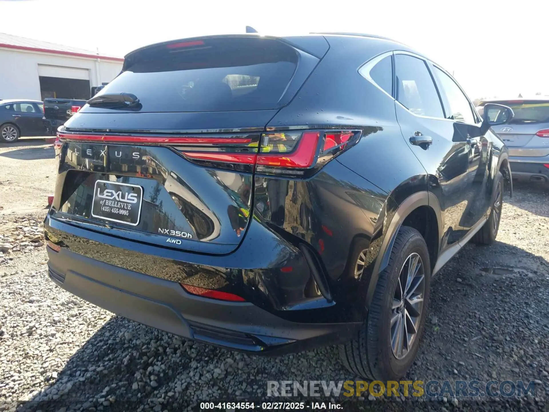 4 fotografías del automóvil dañado JTJGKCEZ9R5021993 LEXUS NX 350H 2024