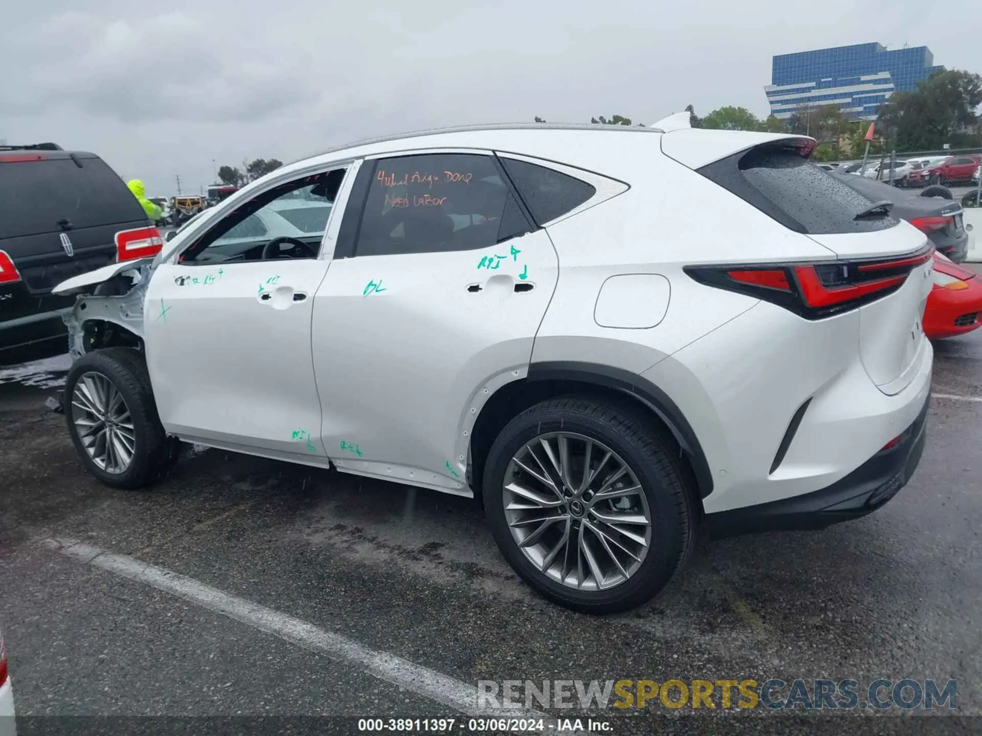 15 fotografías del automóvil dañado JTJHKCEZ3R5010640 LEXUS NX 350H 2024